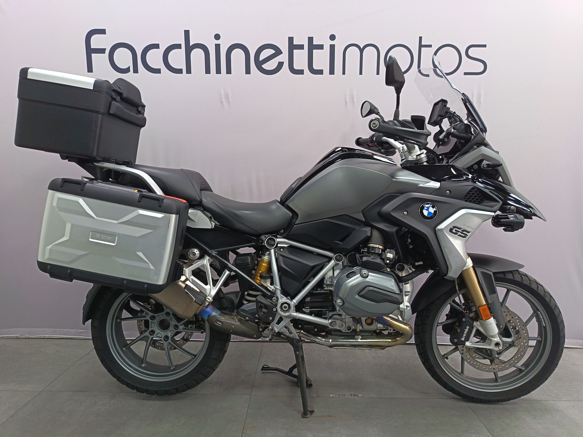 BMW R 1200 GS-image-0