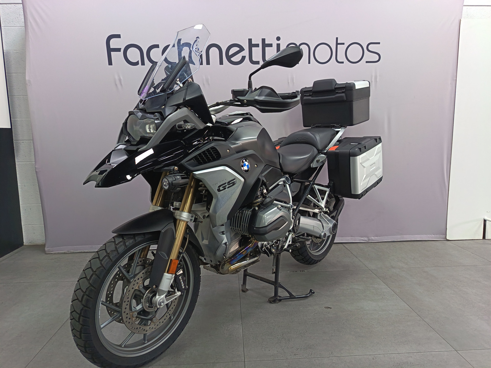 BMW R 1200 GS-image-2