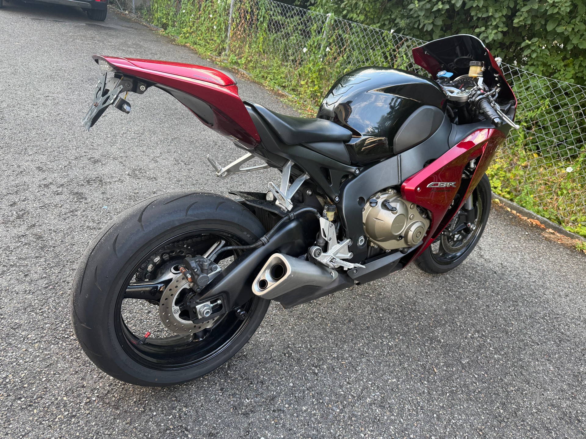 HONDA CBR 1000 RR Fireblade-image-7