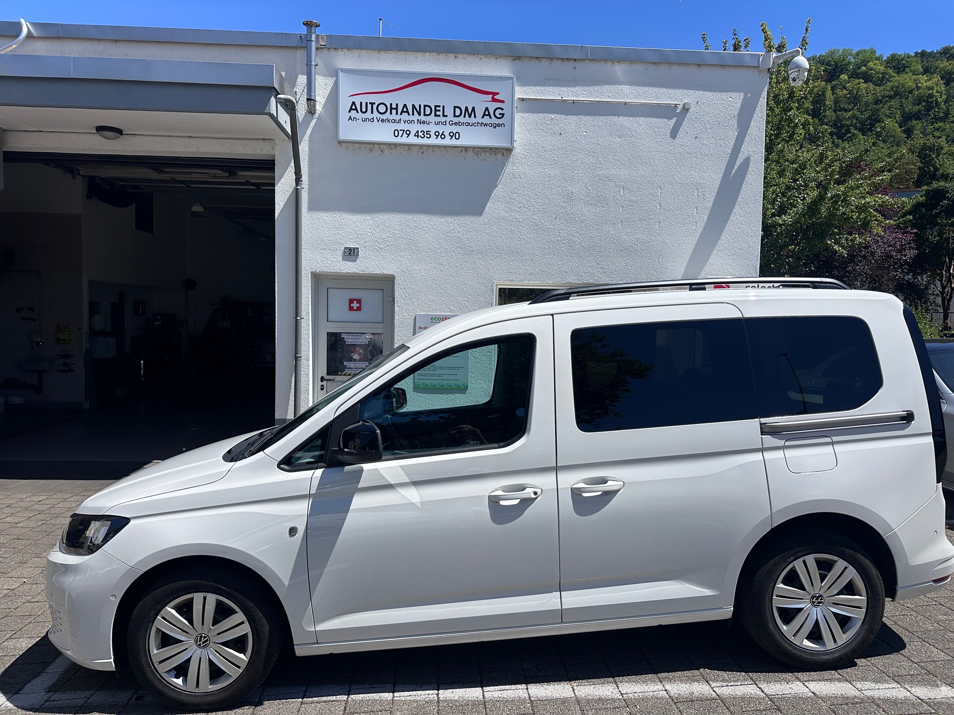 VW Caddy 2.0 TDI Liberty DSG-showroom-element-2
