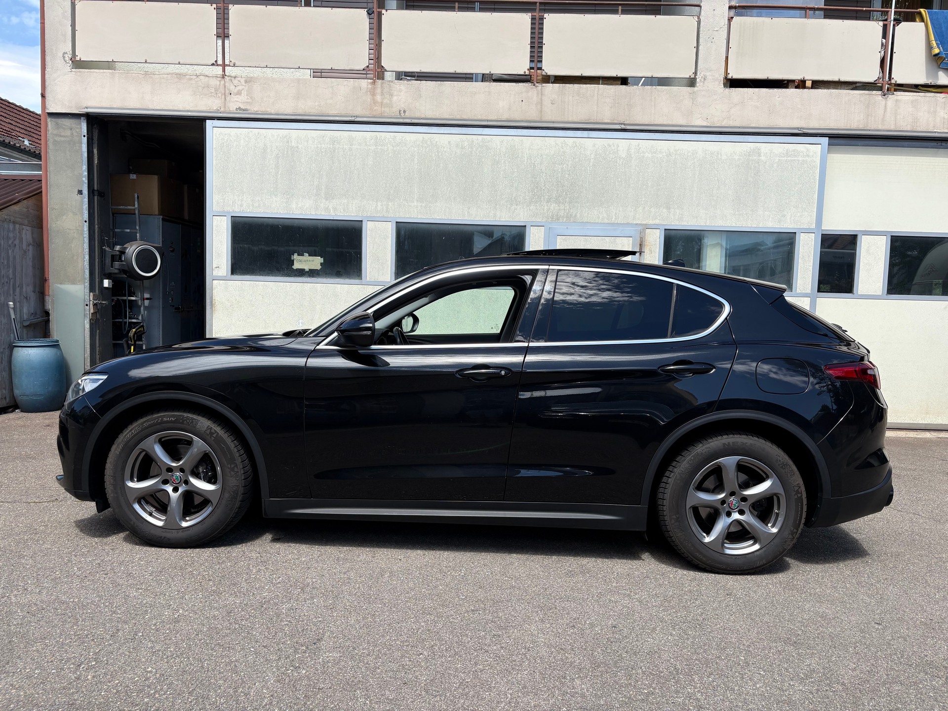 ALFA ROMEO Stelvio 2.0 First Edition Q4 Automatic-showroom-element-2