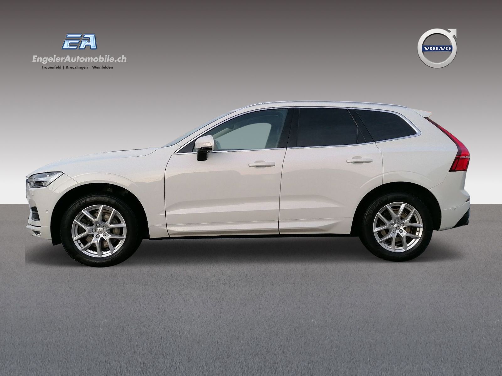 VOLVO XC60 2.0 D4 Momentum AWD-showroom-element-2