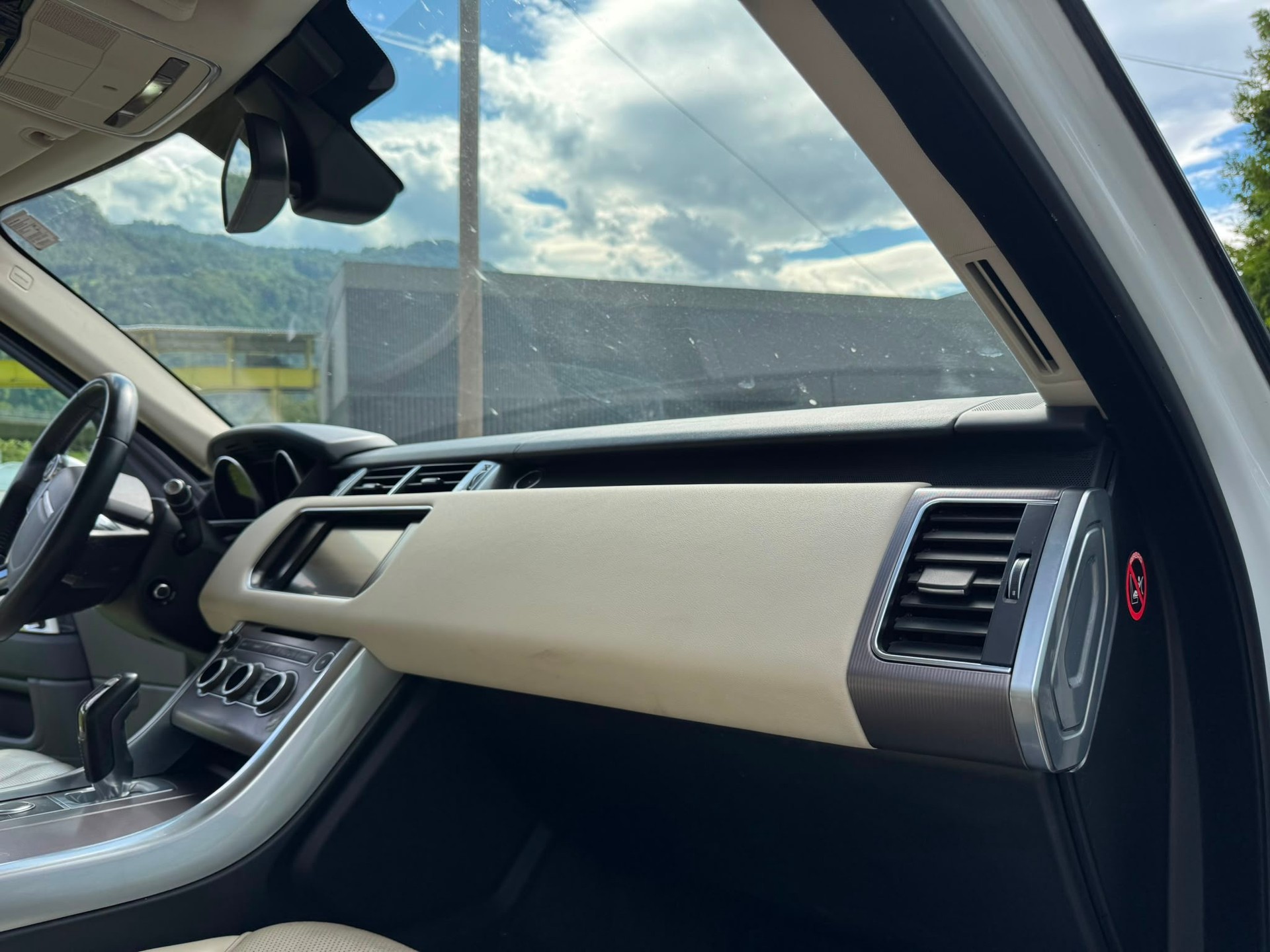 LAND ROVER Range Rover Sport 3.0 SDV6 HSE Automatic-image-14