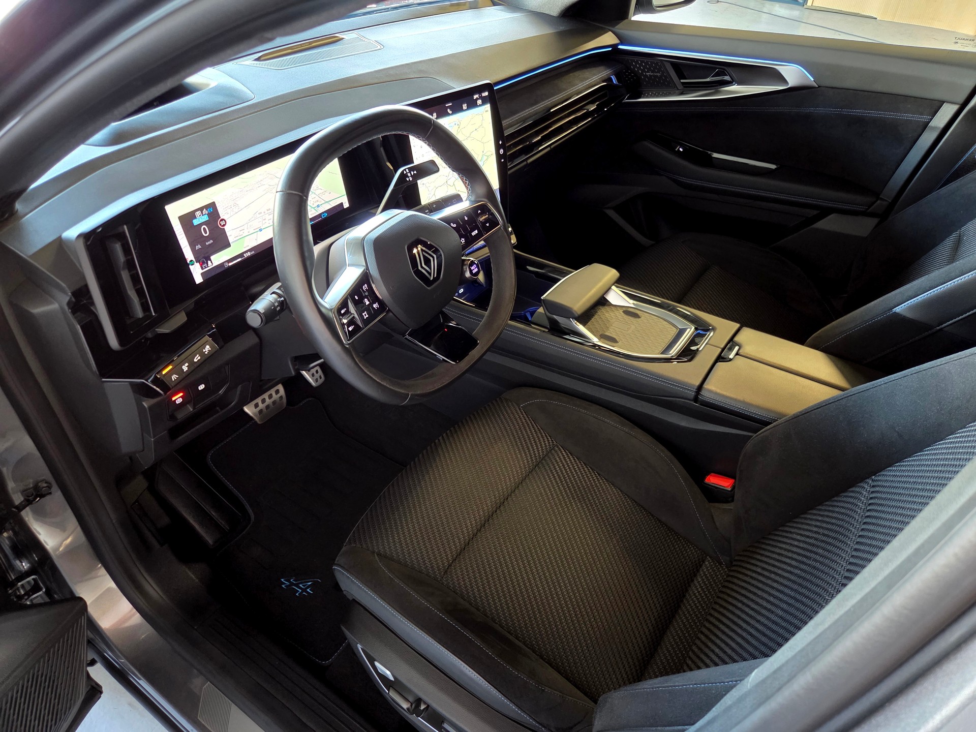 RENAULT Espace 1.2 E-Tech esprit Alpine 7P-showroom-element-3