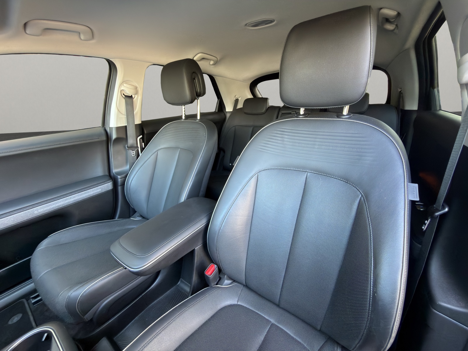 HYUNDAI Ioniq 5 Amplia-image-14