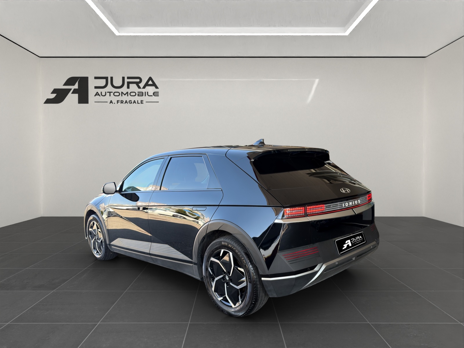 HYUNDAI Ioniq 5 Amplia-image-3