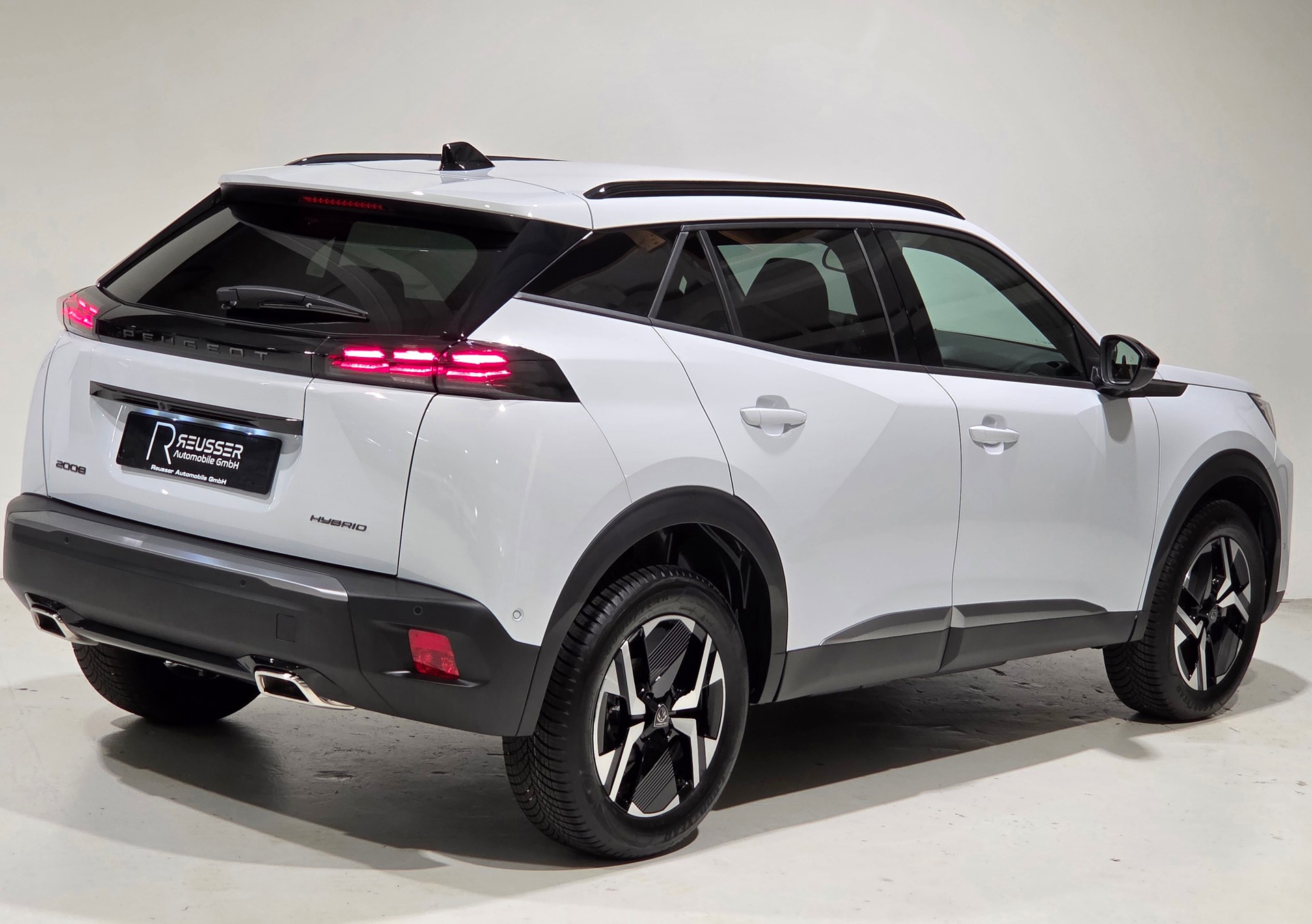 PEUGEOT 2008 1.2 145 MHEV Allure Premium, Werksgarantie bis 07.2029 / 100'000Km-image-28
