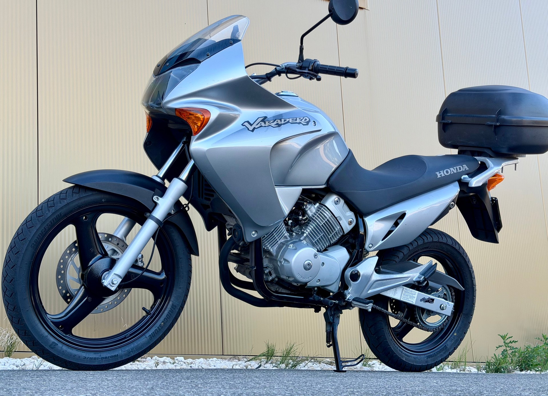 HONDA XL 125 V Varadero-image-8