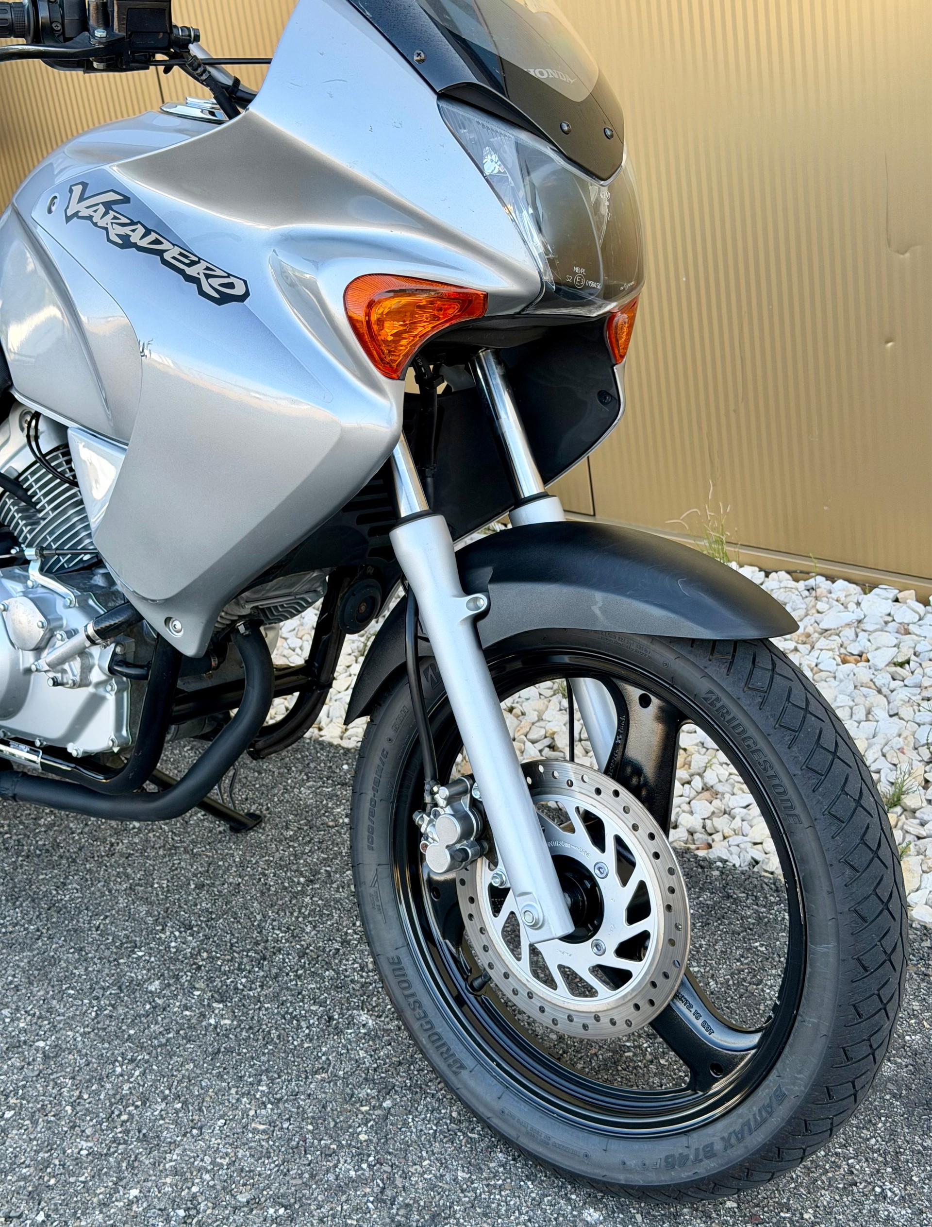 HONDA XL 125 V Varadero-image-1