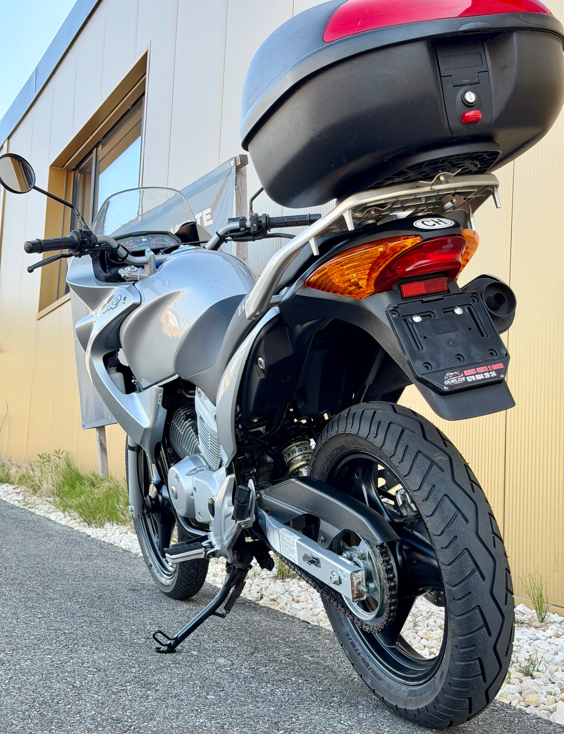 HONDA XL 125 V Varadero-image-11