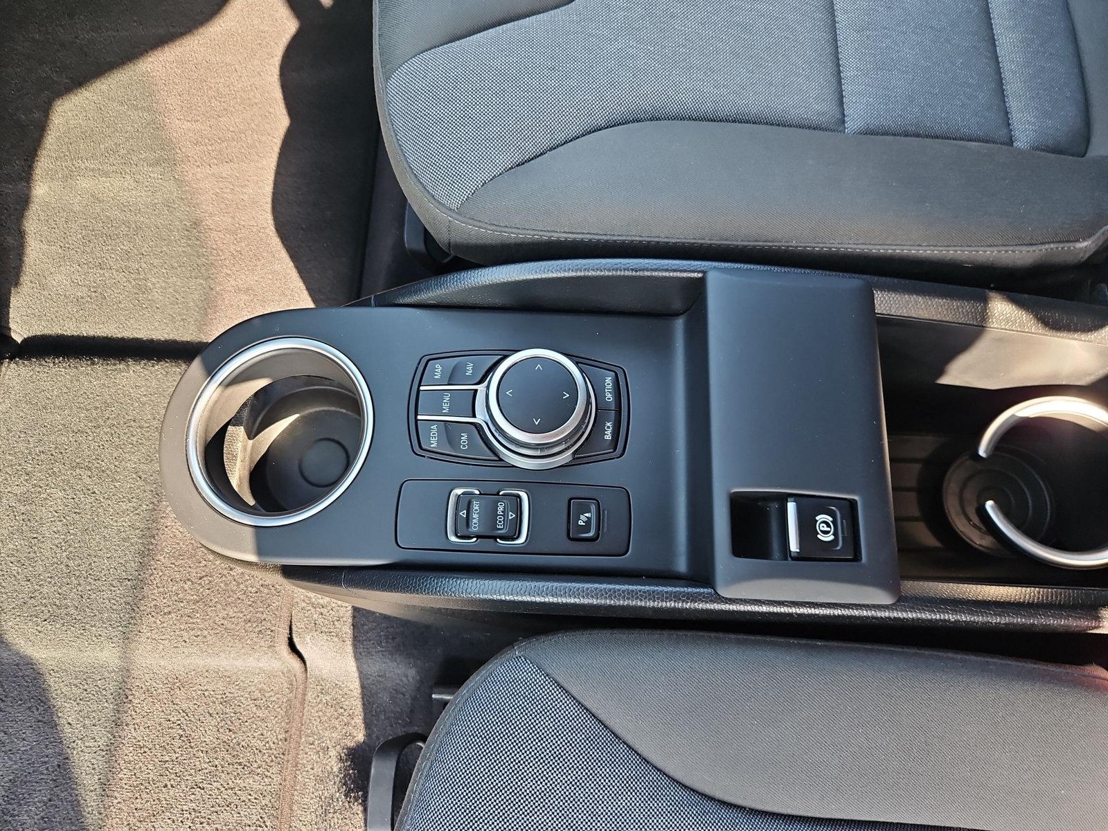 BMW i3 120 Ah i01 (CH)-image-25