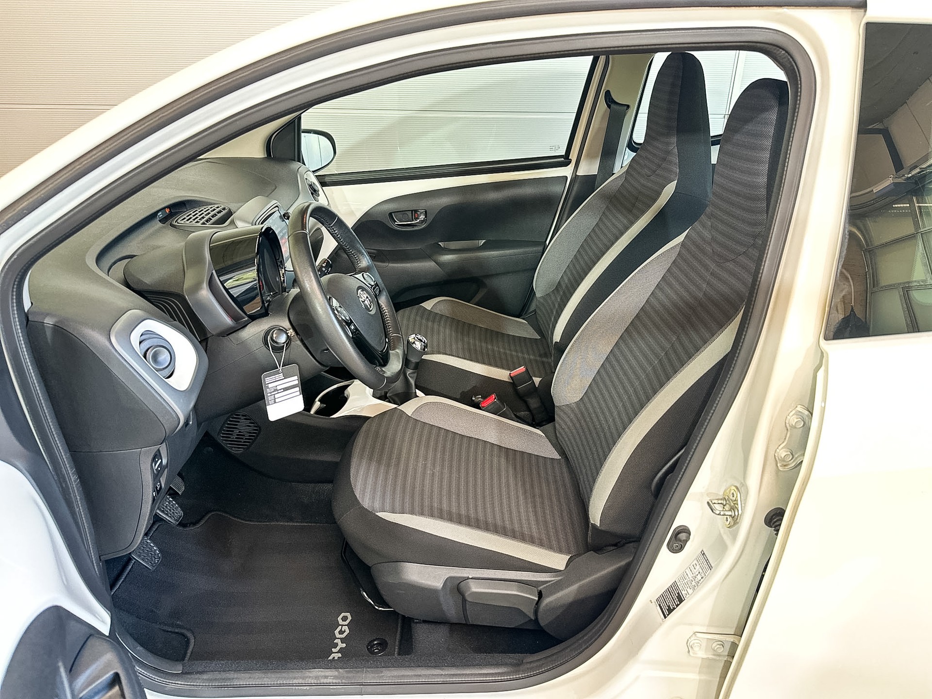 TOYOTA Aygo 1.0 VVT-i Trend-image-8