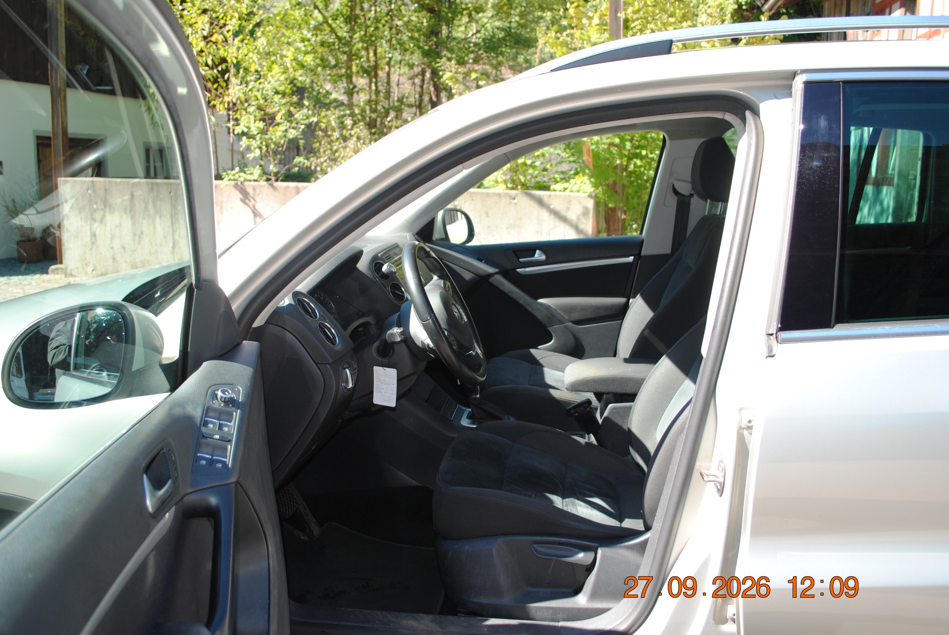 VW Tiguan 2.0 TSI Sport&Style 4Motion DSG-image-11