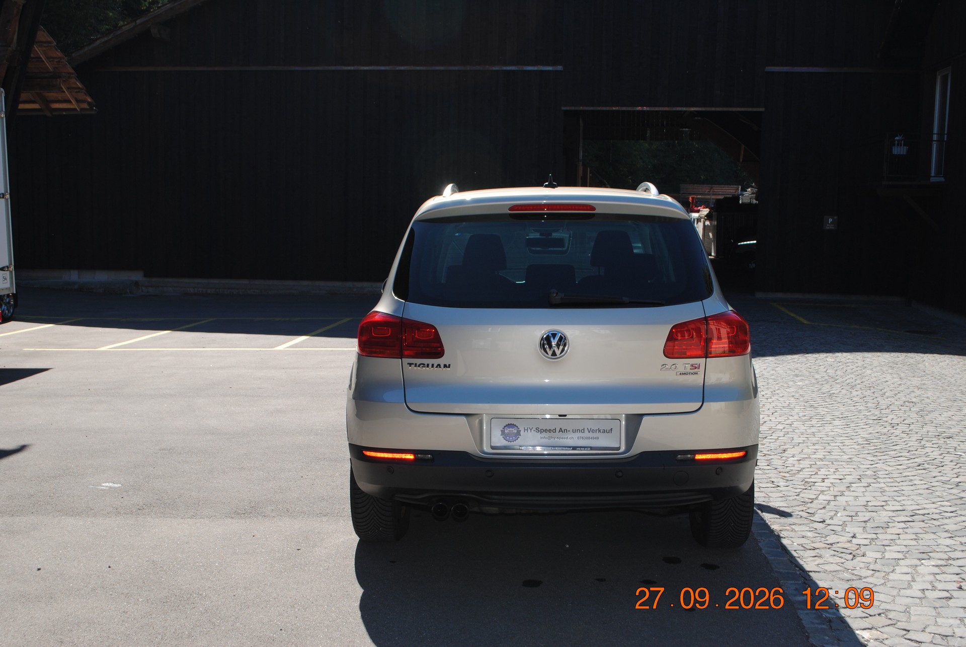 VW Tiguan 2.0 TSI Sport&Style 4Motion DSG-image-4