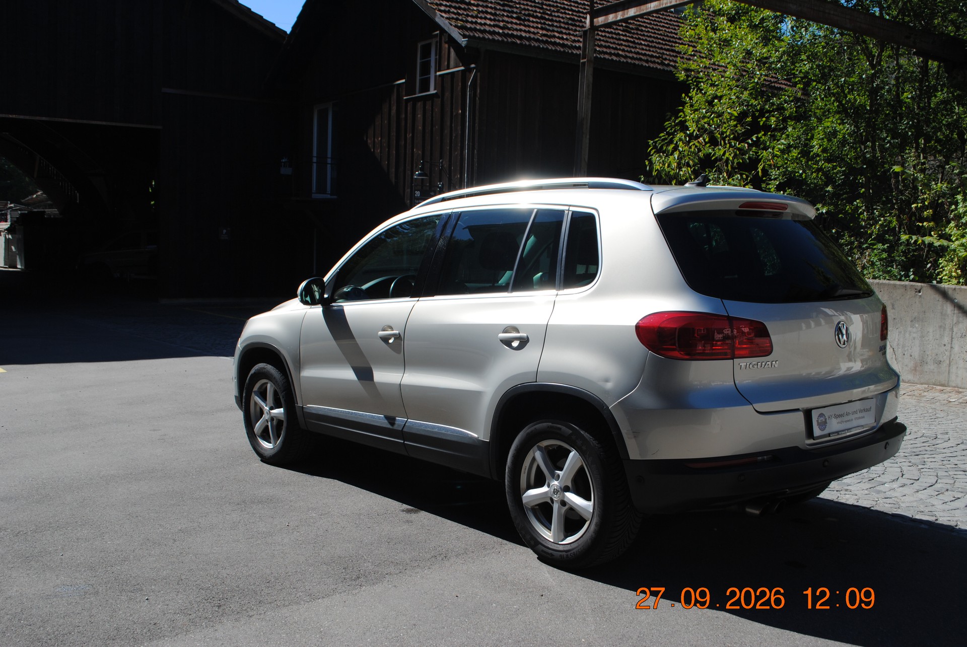 VW Tiguan 2.0 TSI Sport&Style 4Motion DSG-image-7