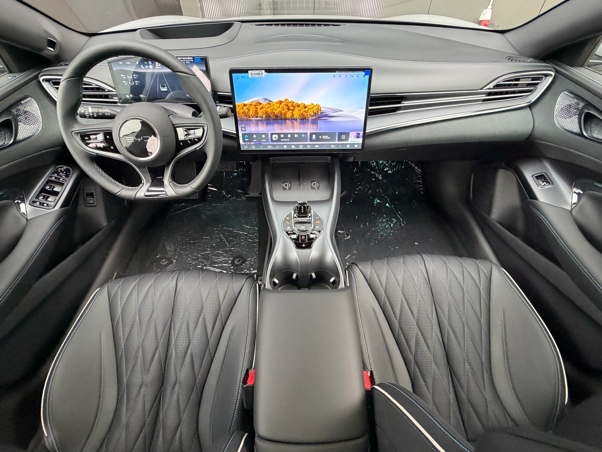 BYD Seal 82,5 kWh Excellence AWD-image-14