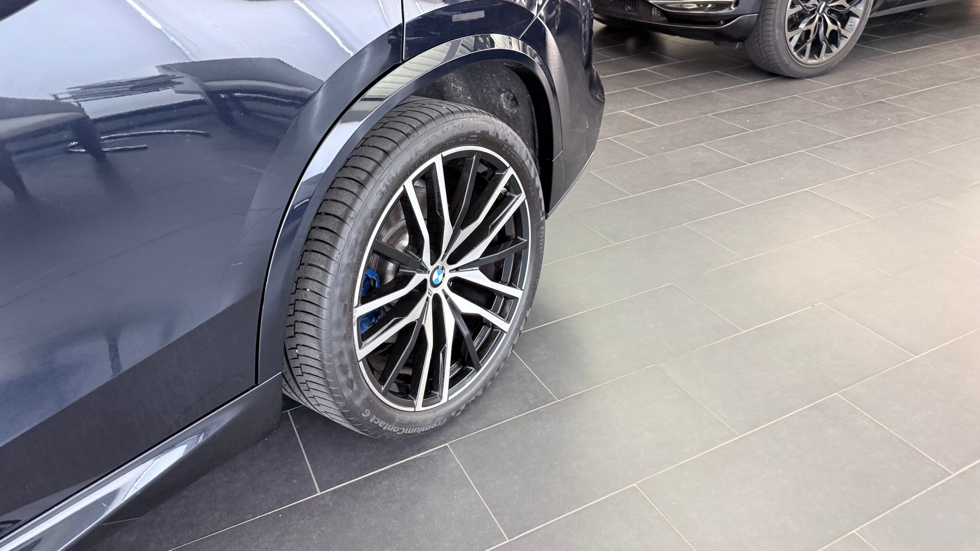 BMW X5 40i xDrive SAG-image-4