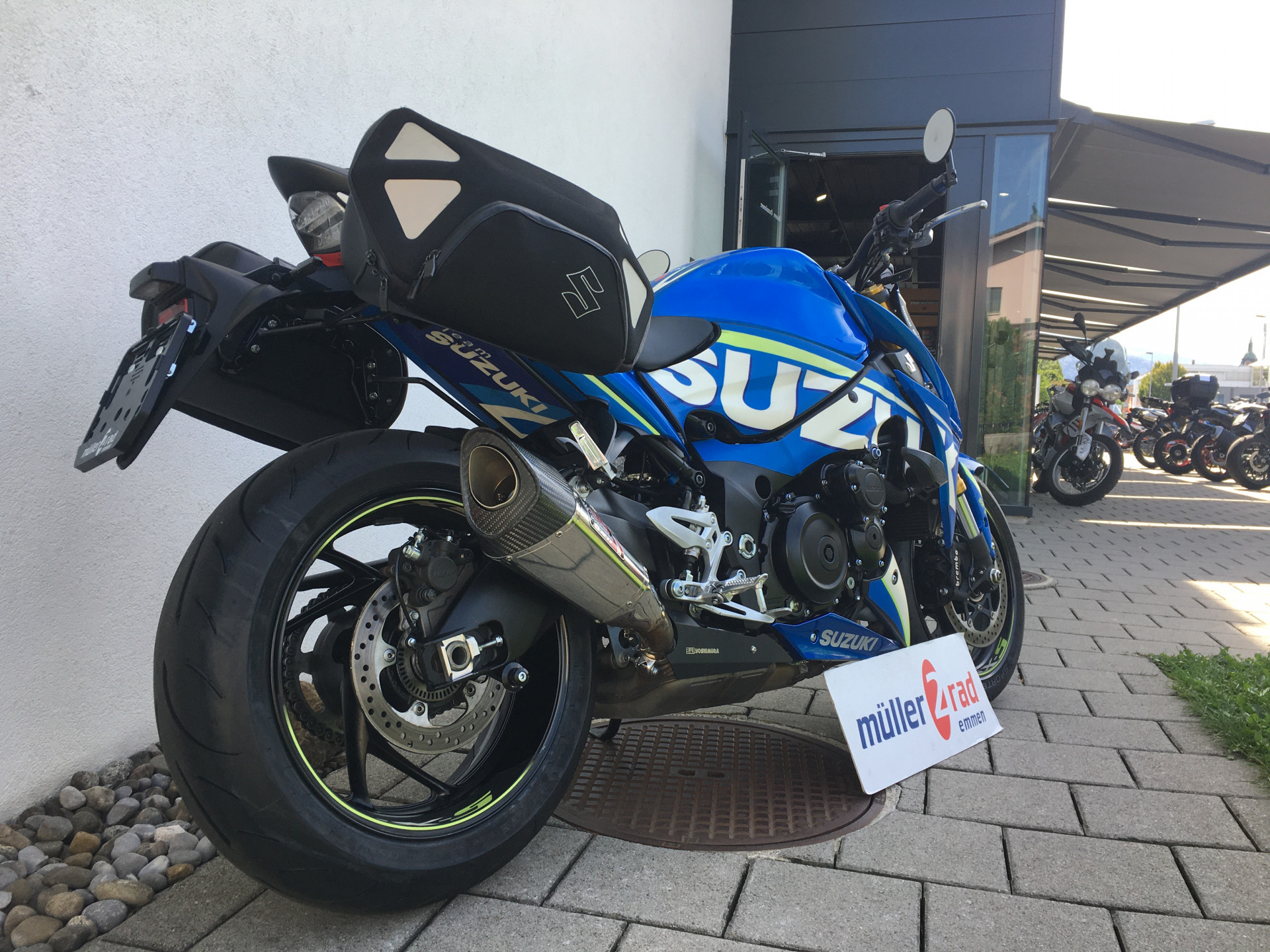 SUZUKI GSX-S 1000 A Moto GP-image-4