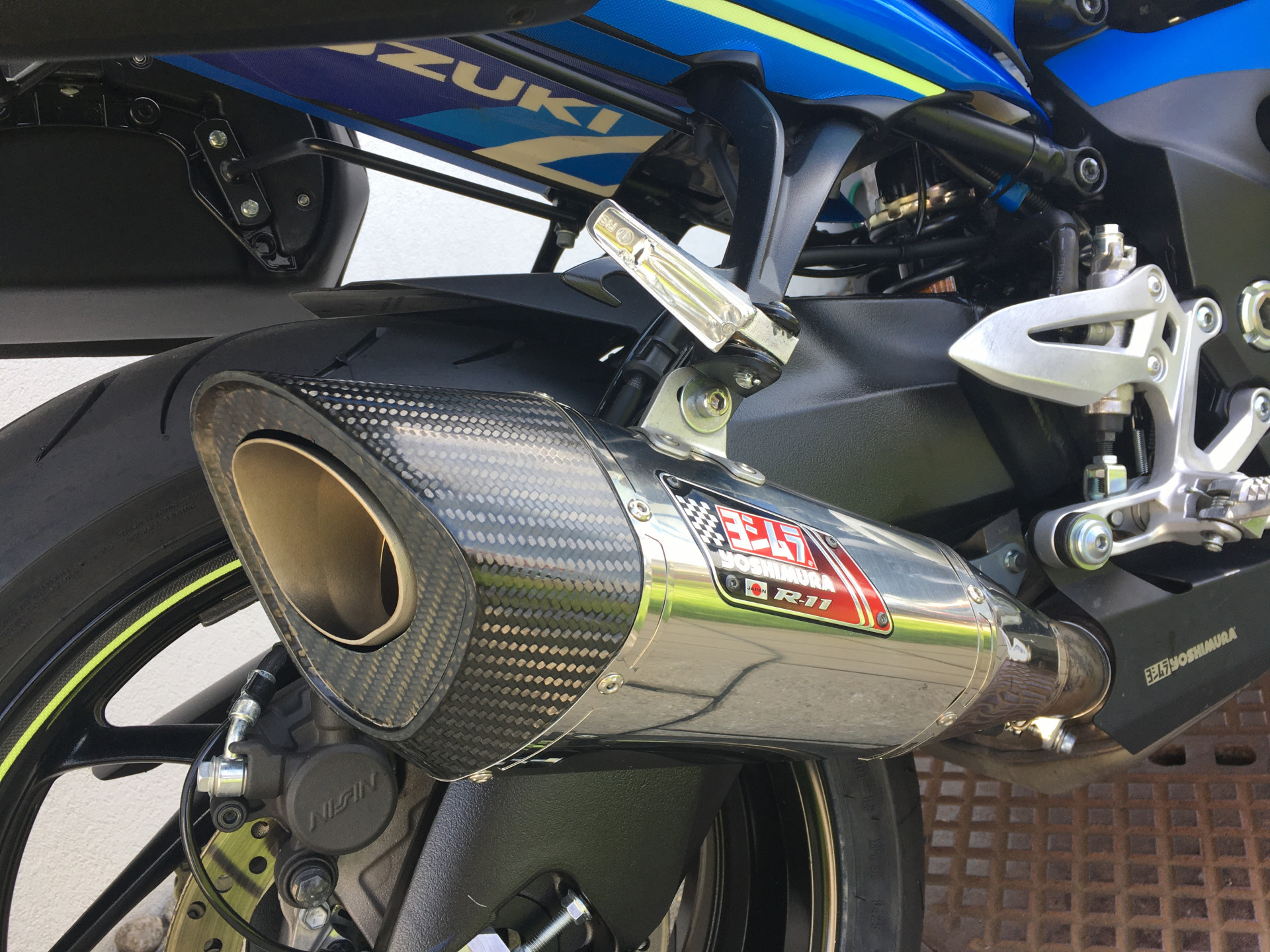 SUZUKI GSX-S 1000 A Moto GP-image-7