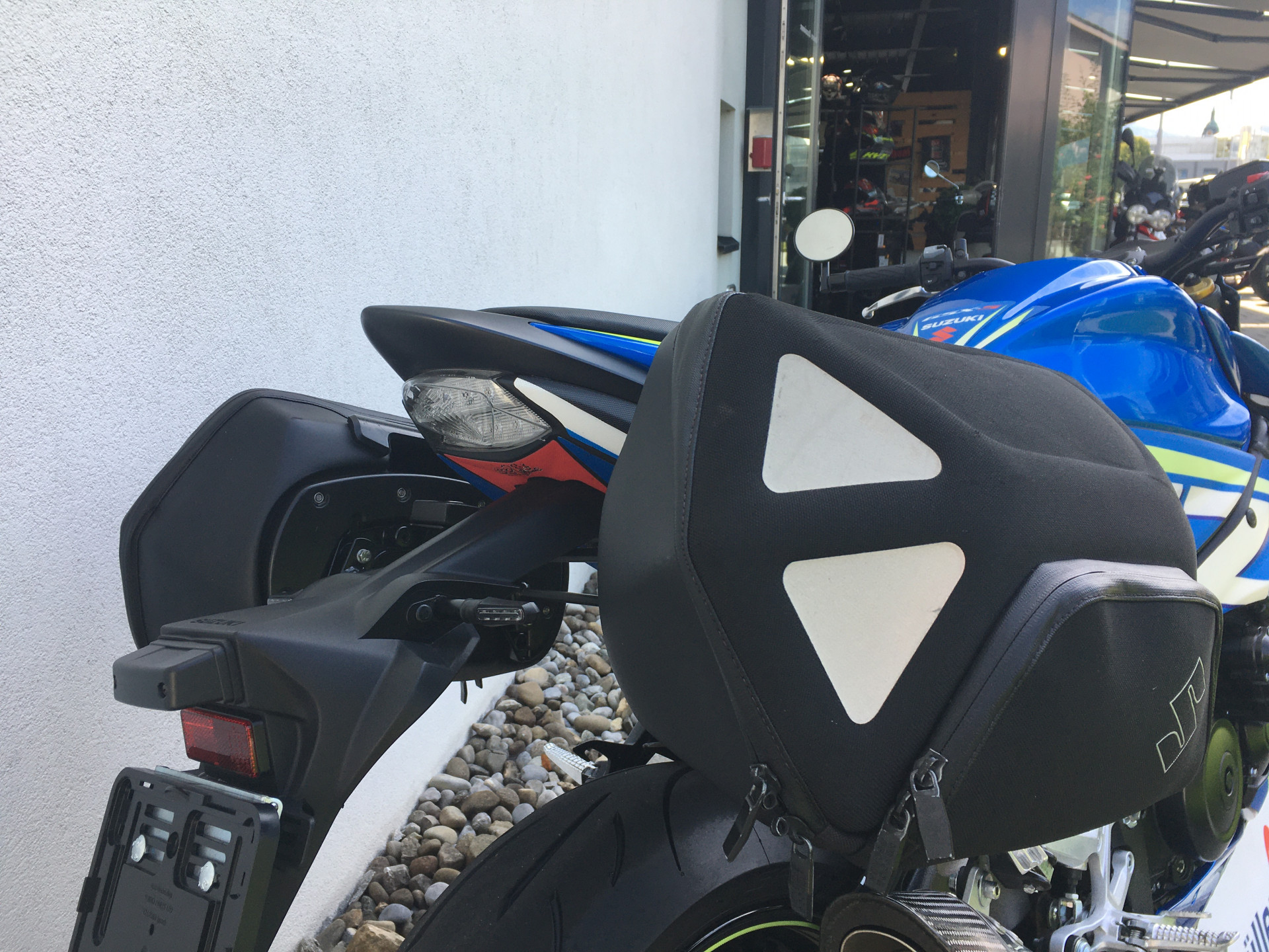 SUZUKI GSX-S 1000 A Moto GP-image-8