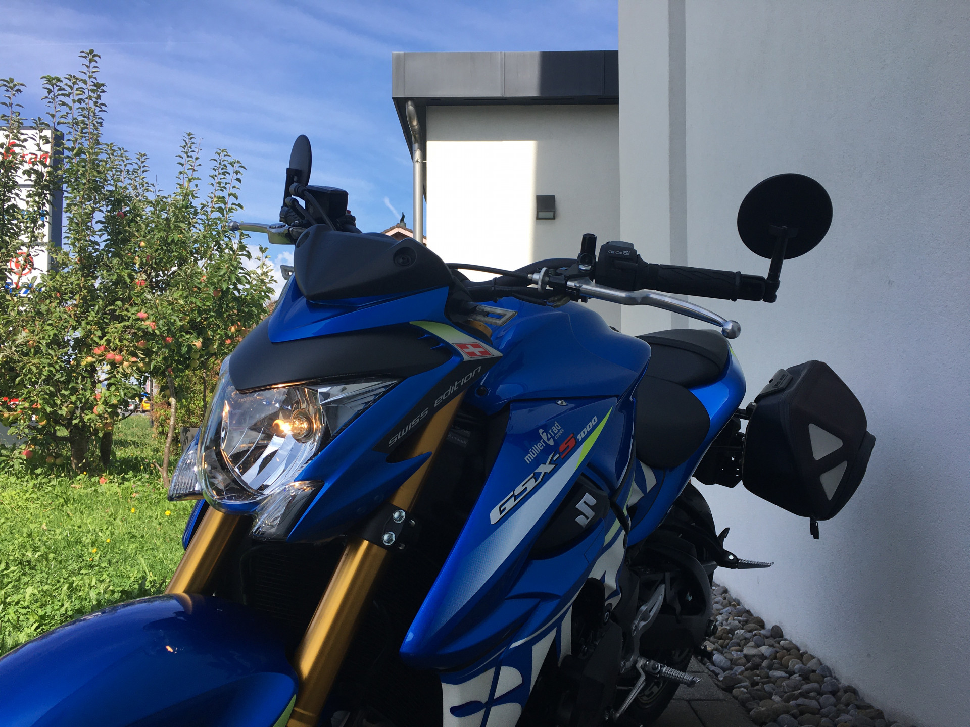 SUZUKI GSX-S 1000 A Moto GP-image-6