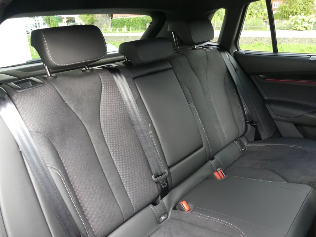 SKODA Elroq 85 Sportline-image-11