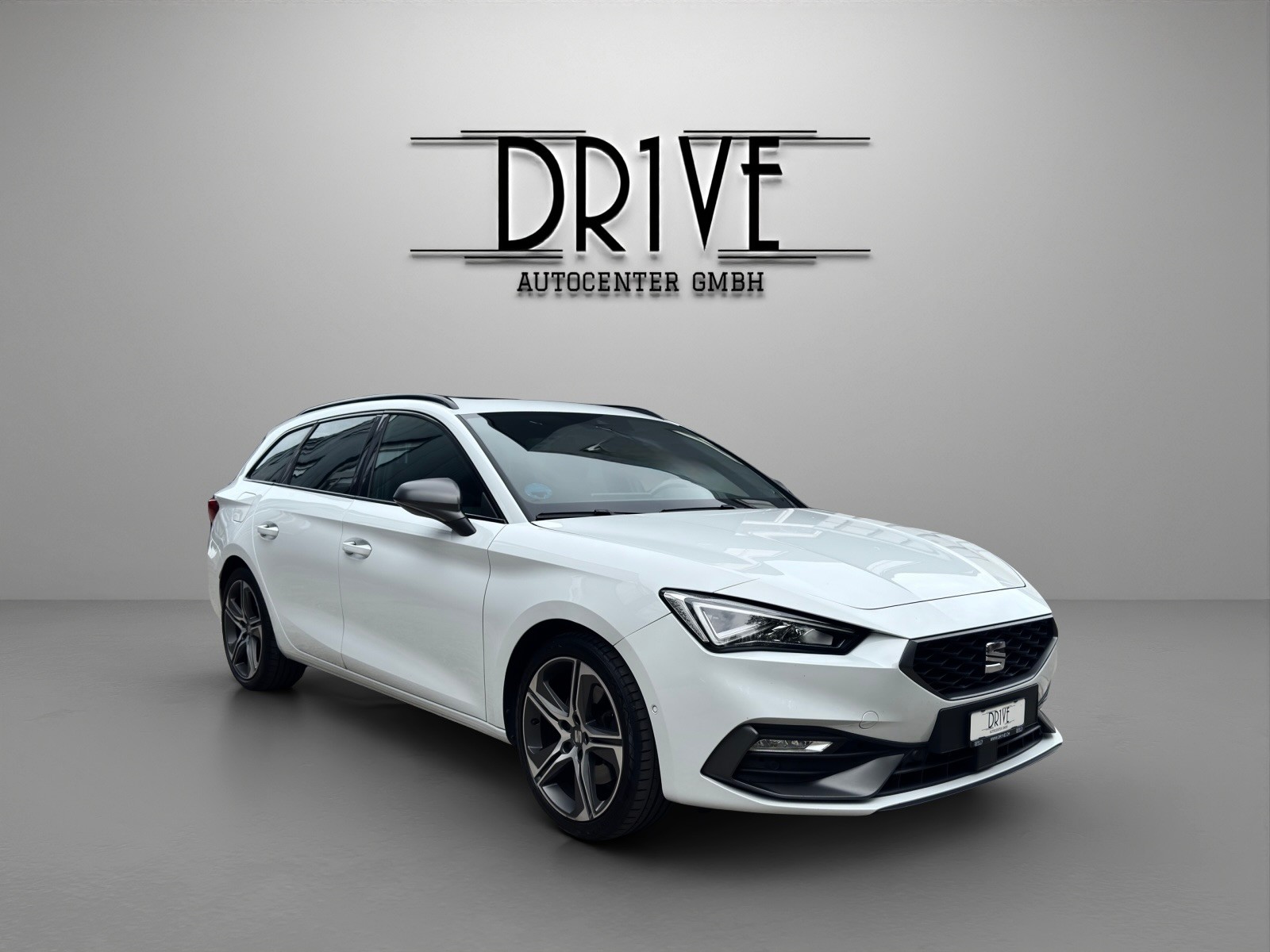 SEAT Leon ST 1.5 eTSI mHEV DSG FR-showroom-element-2