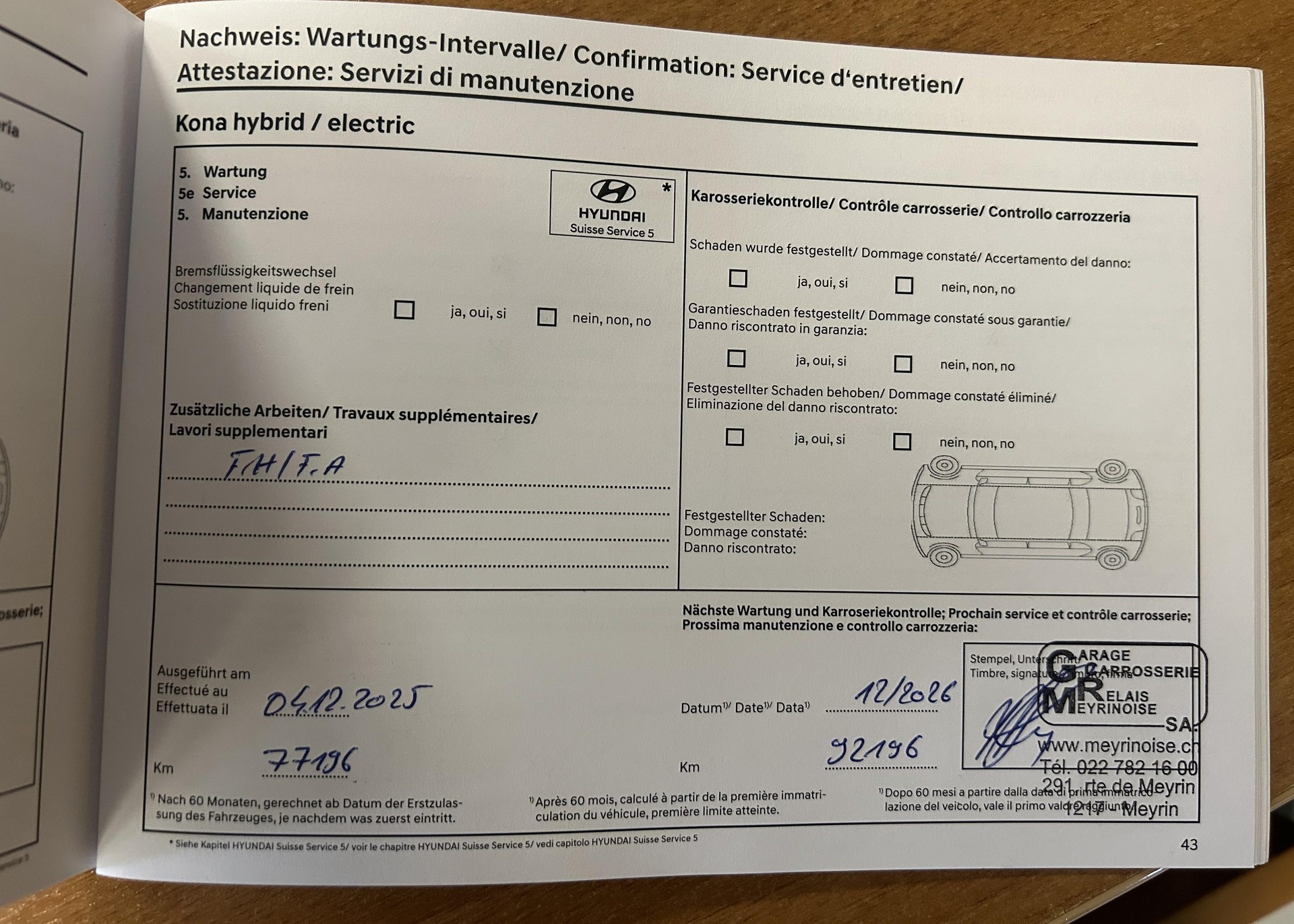 HYUNDAI Kona 1.6 GDi Hybrid Amplia-image-26
