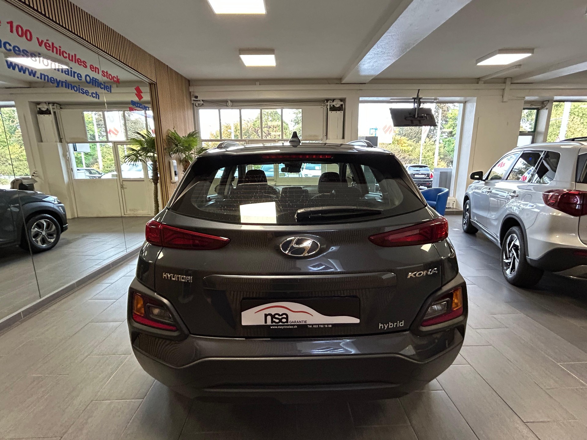 HYUNDAI Kona 1.6 GDi Hybrid Amplia-image-5
