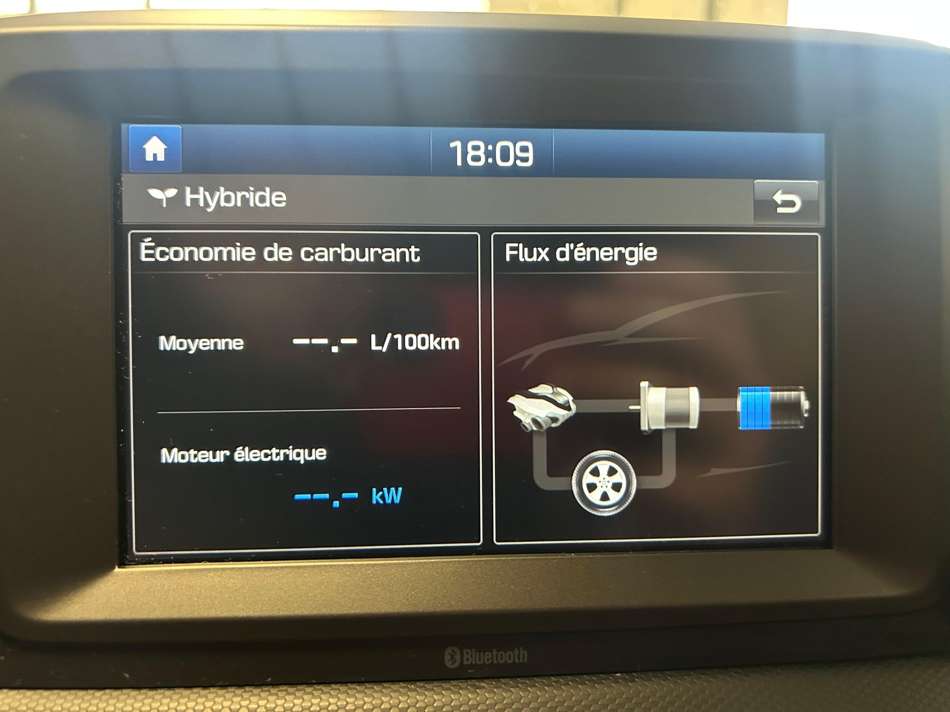 HYUNDAI Kona 1.6 GDi Hybrid Amplia-image-12