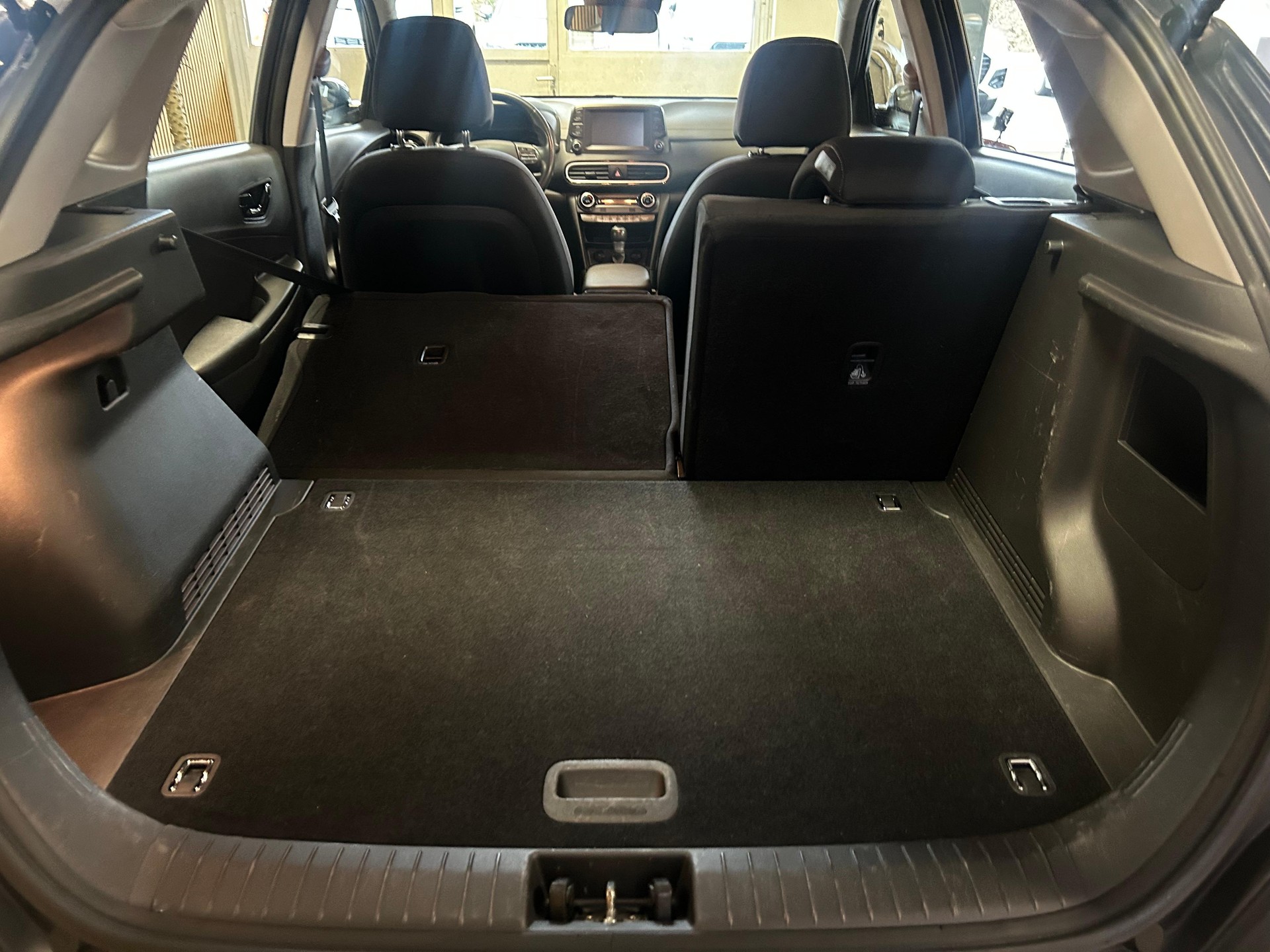 HYUNDAI Kona 1.6 GDi Hybrid Amplia-image-20