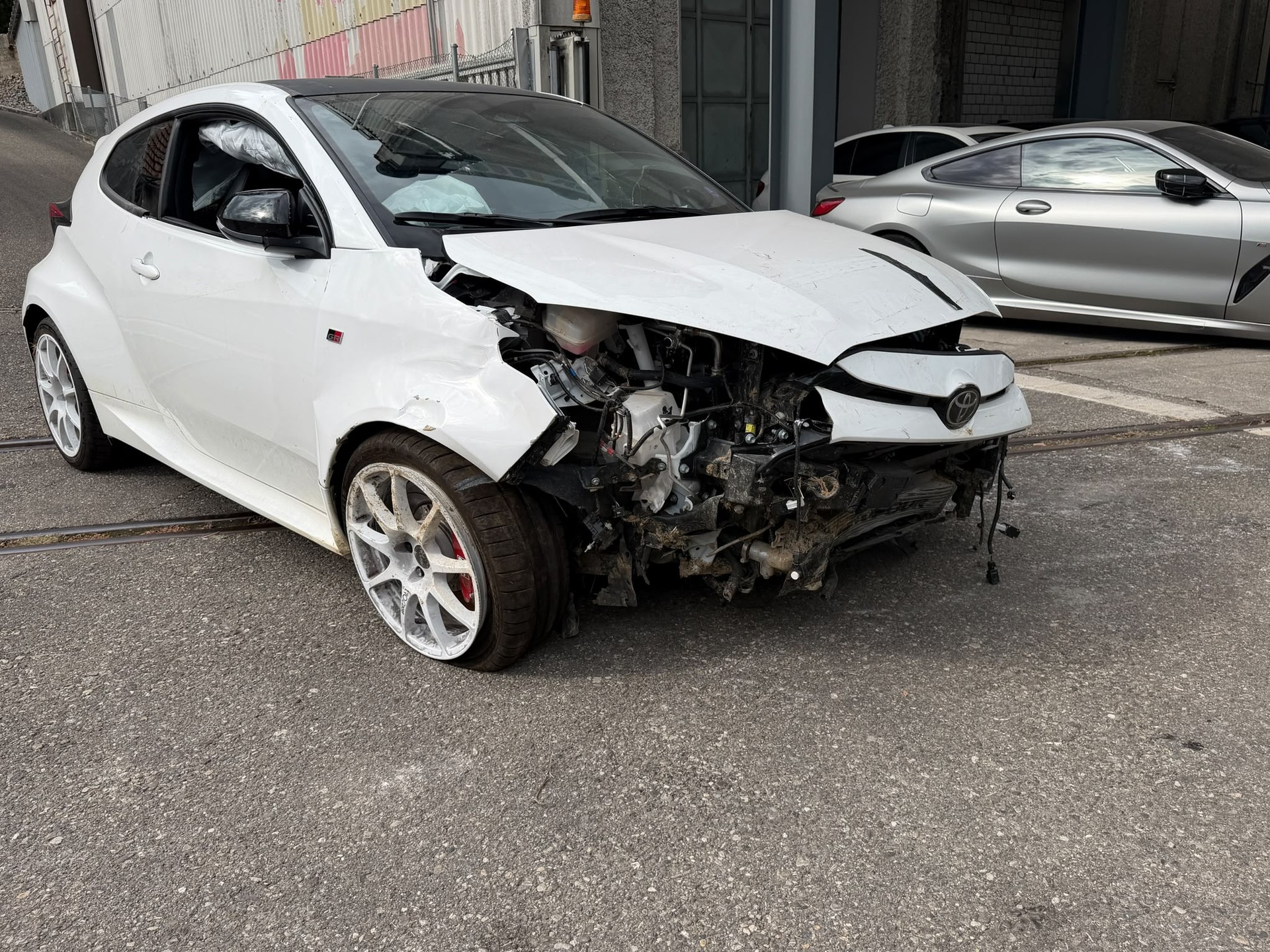 TOYOTA Yaris 1.6 GR Sport A
