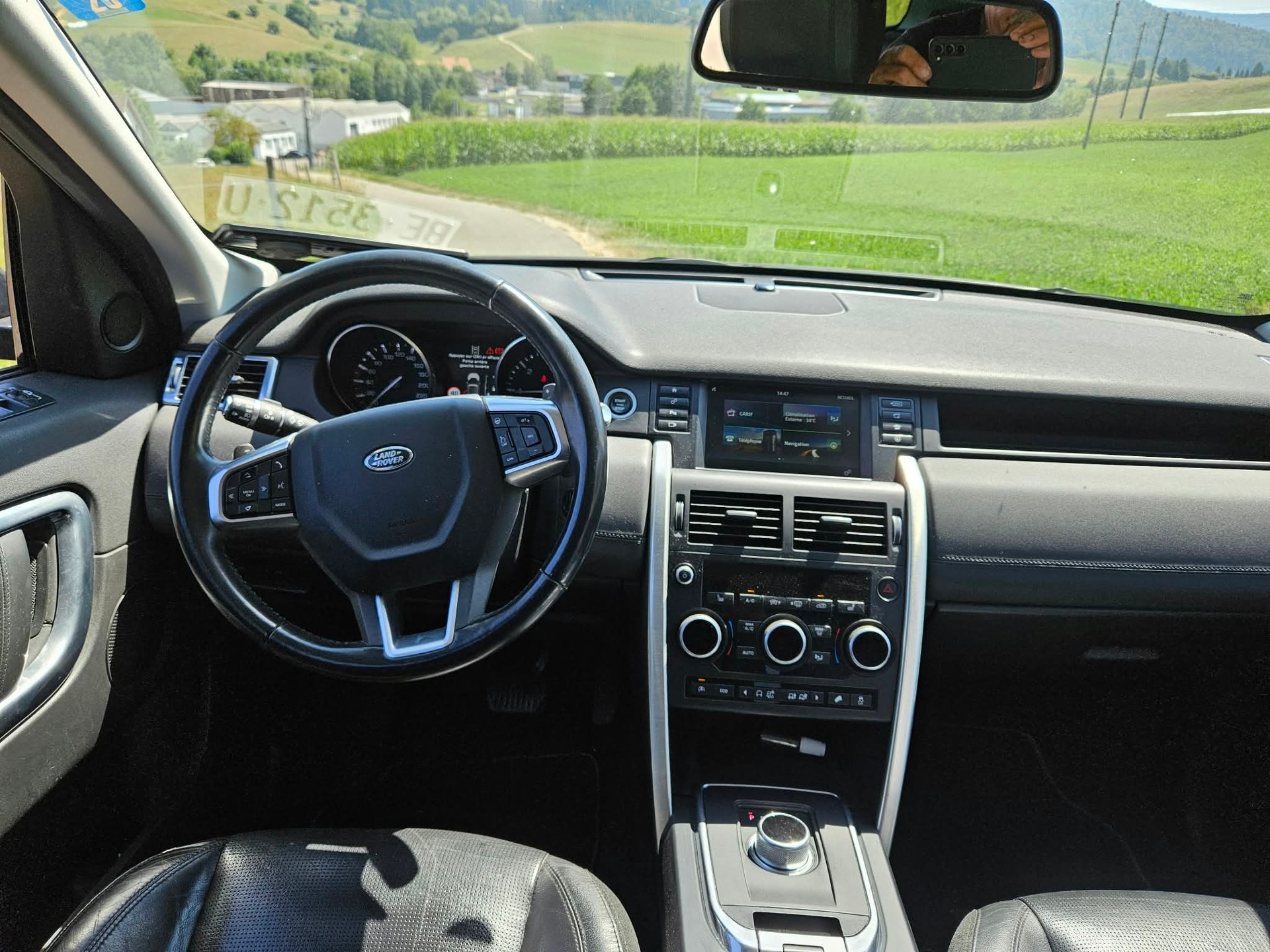 LAND ROVER Discovery Sport 2.0 TD4 HSE Luxury AT9-image-2