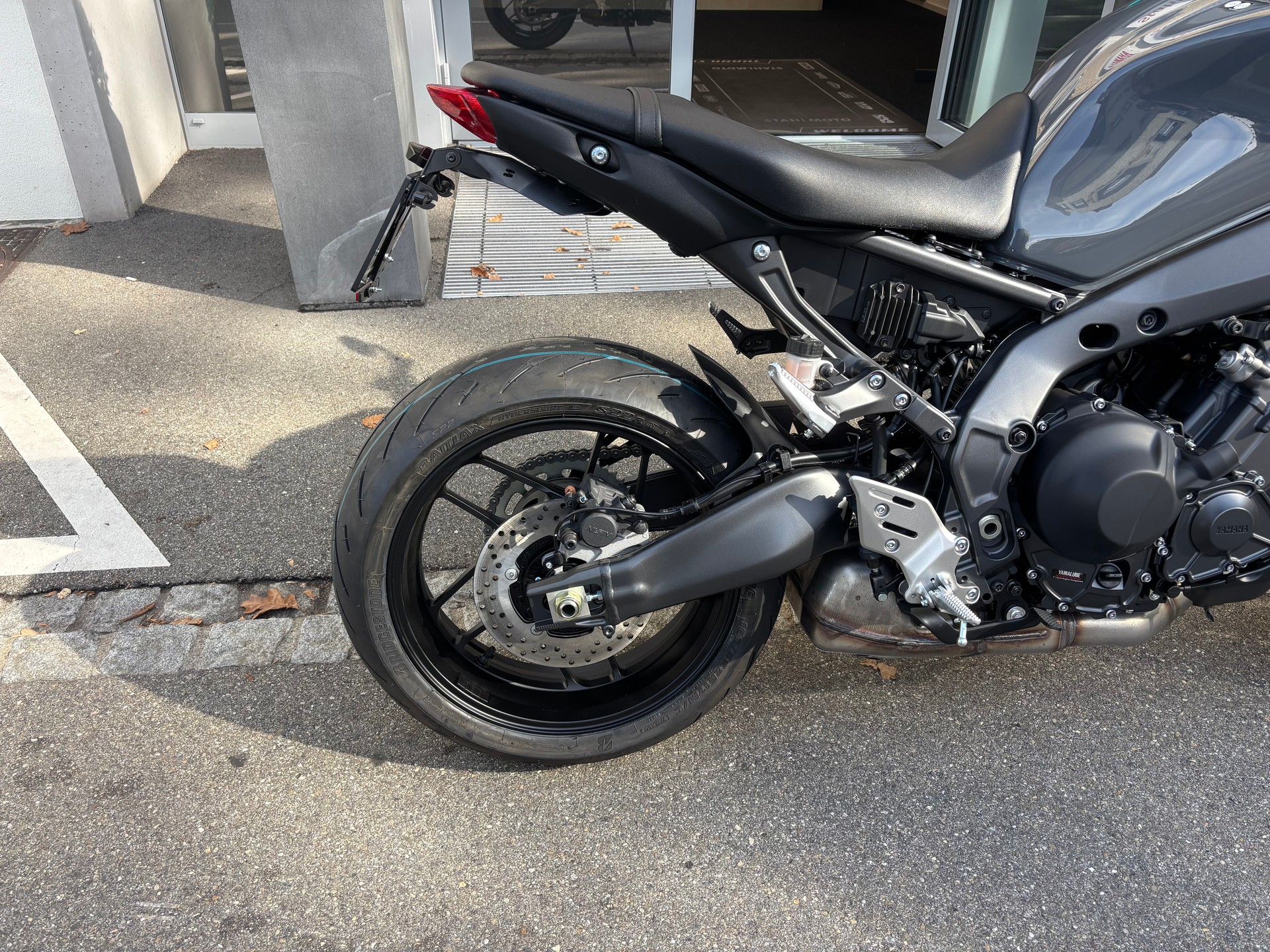 YAMAHA MT-09 Dark Edition-image-6