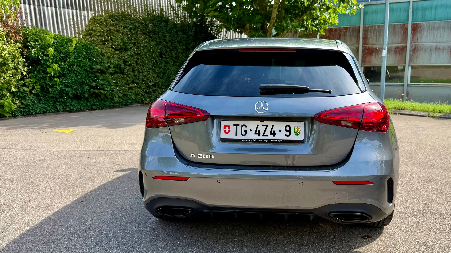 MERCEDES-BENZ A 200 Night Star AMG Line-image-4