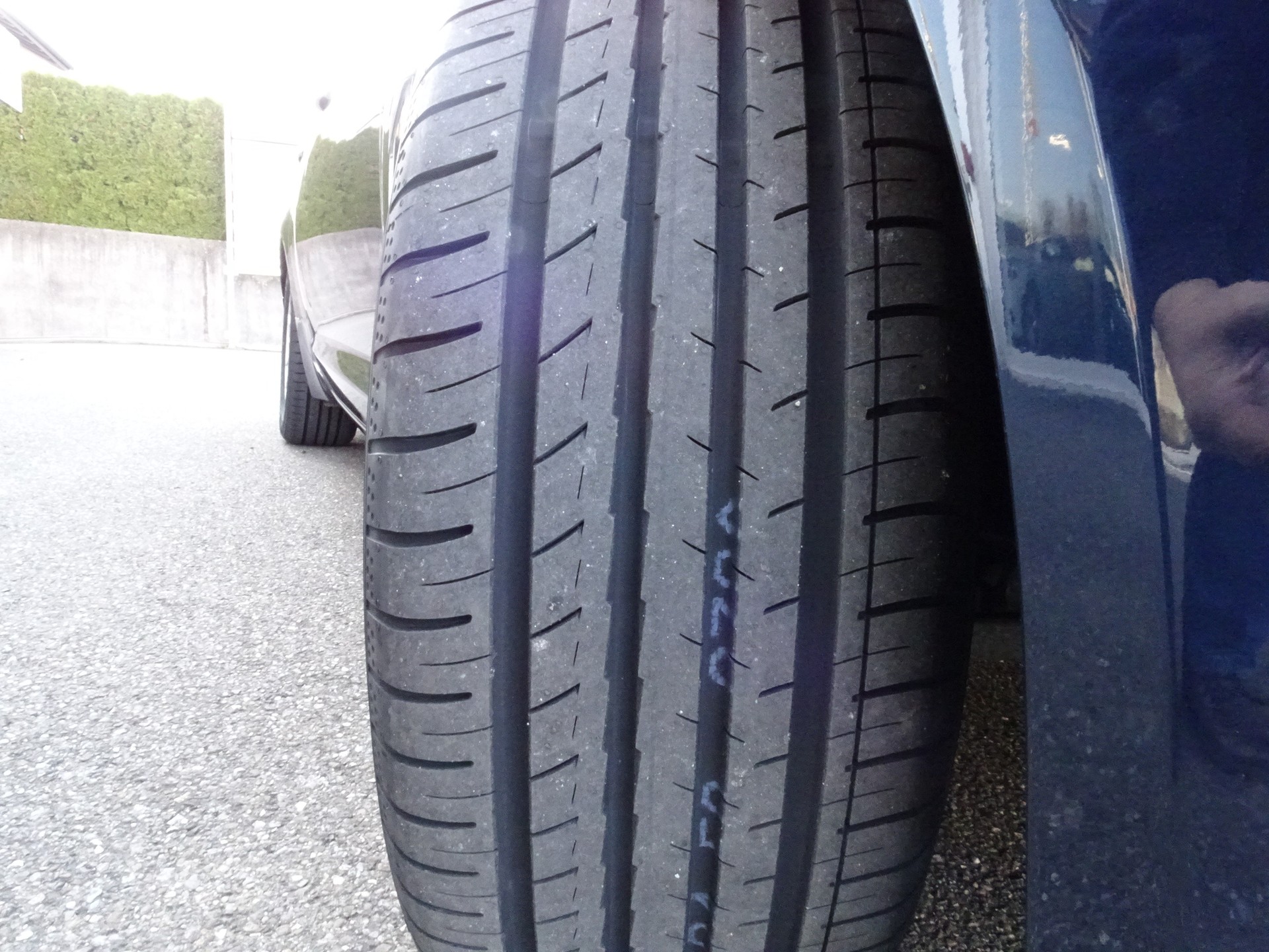 JAGUAR XF 2.2d-image-16