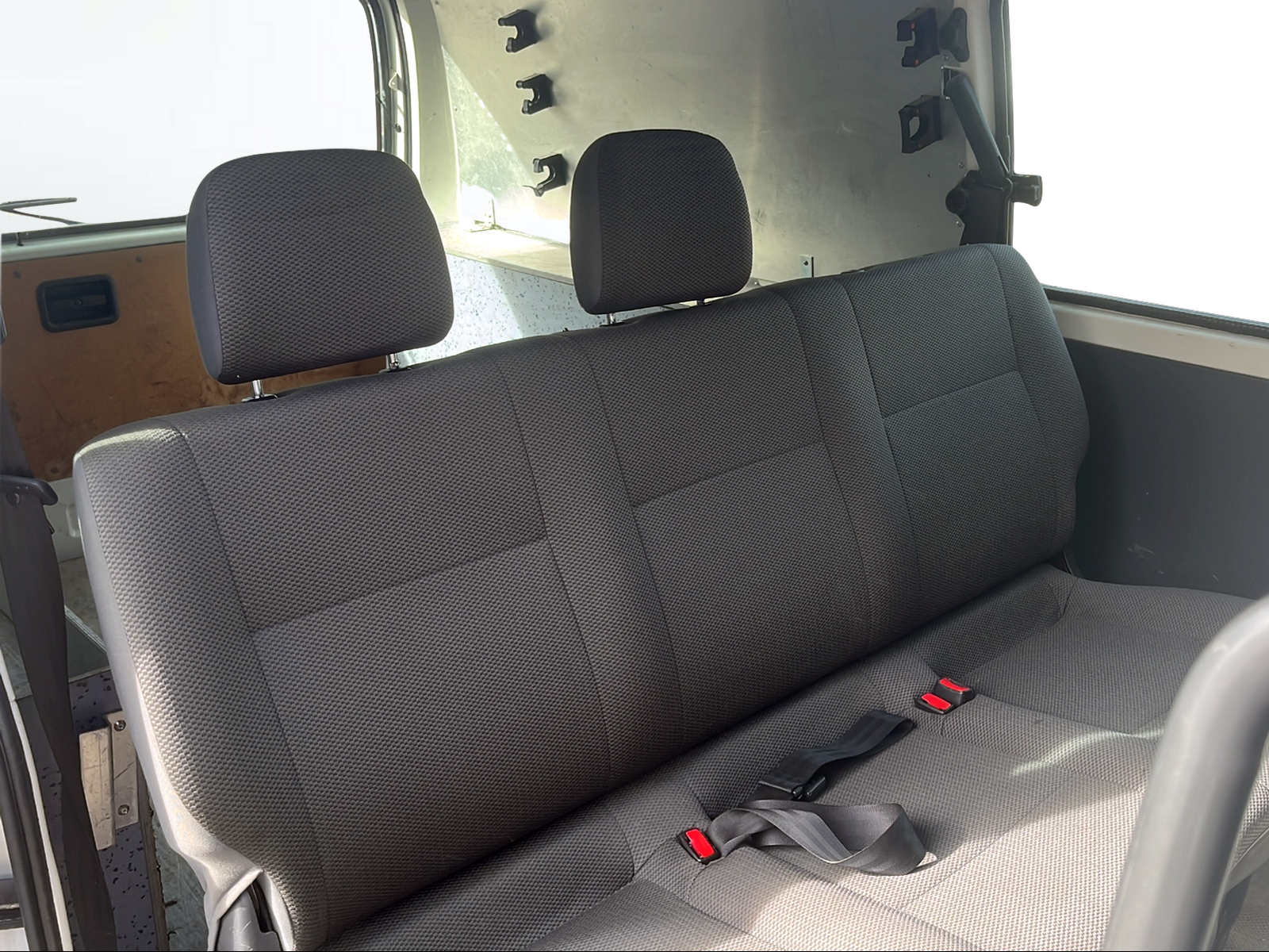 TOYOTA Hiace D-4D Van LWB-image-8
