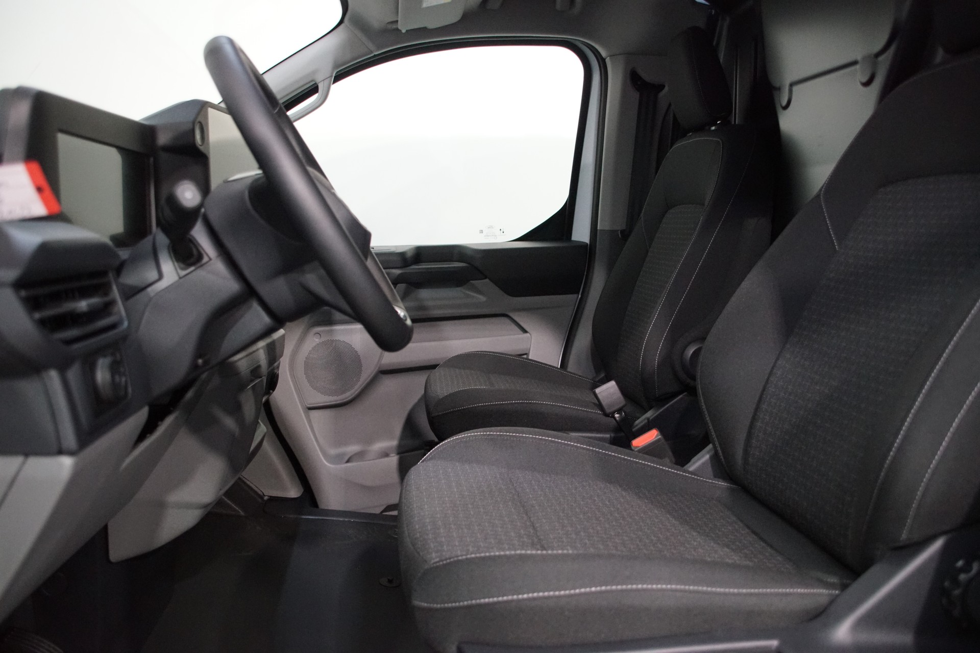 FORD Transit Custom Van 340 L2 H1 Trend-image-20