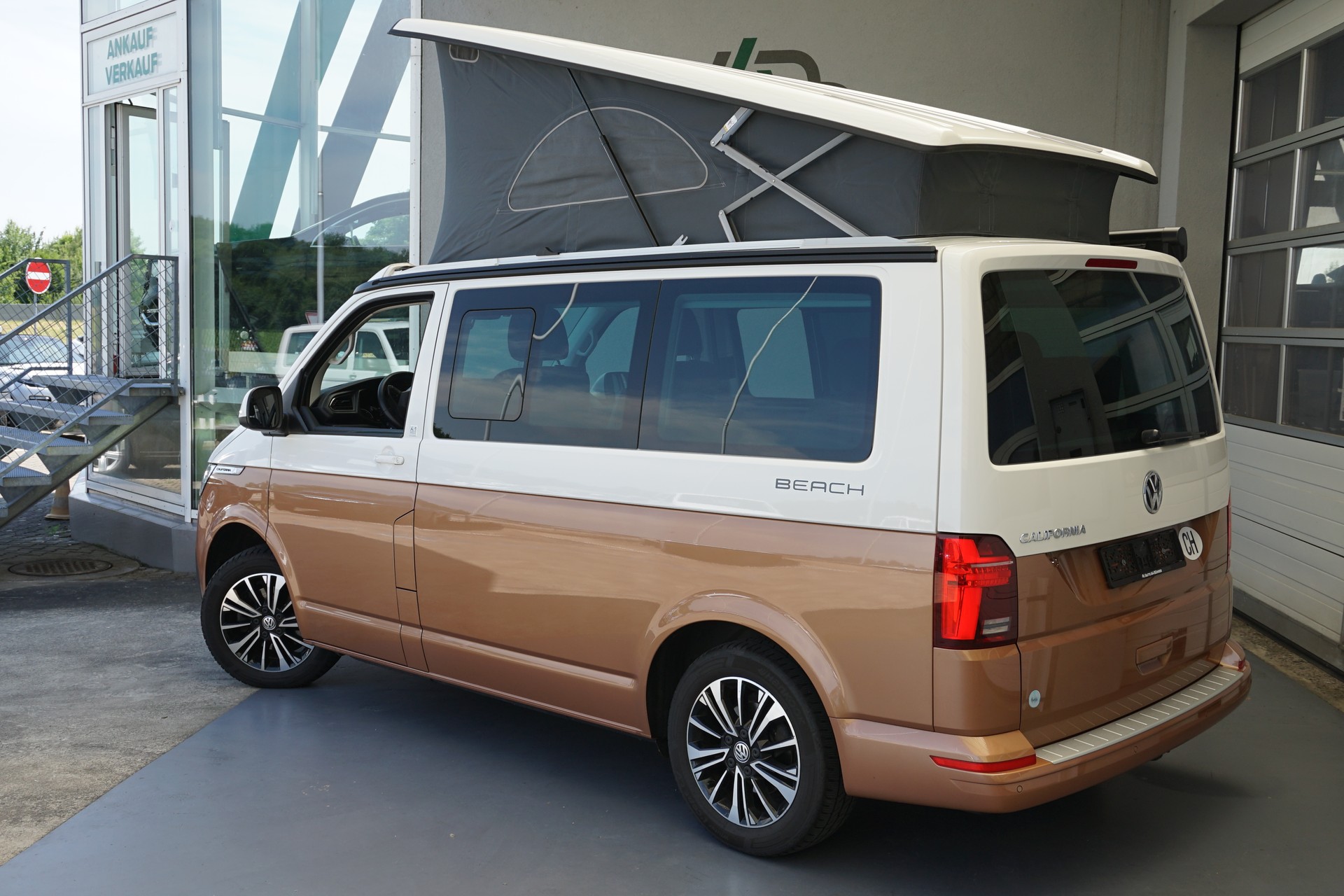 VW T6.1 California 150PS TDI Beach Liberty Spirit Automat mit Miniküche und Abstandsregeltempomat-image-11