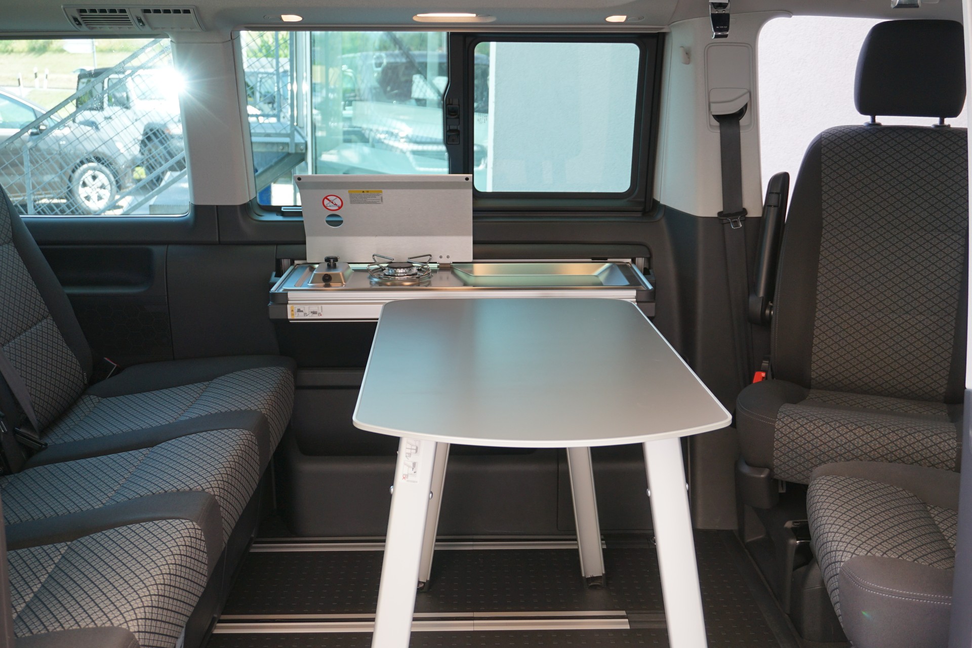 VW T6.1 California 150PS TDI Beach Liberty Spirit Automat mit Miniküche und Abstandsregeltempomat-image-30