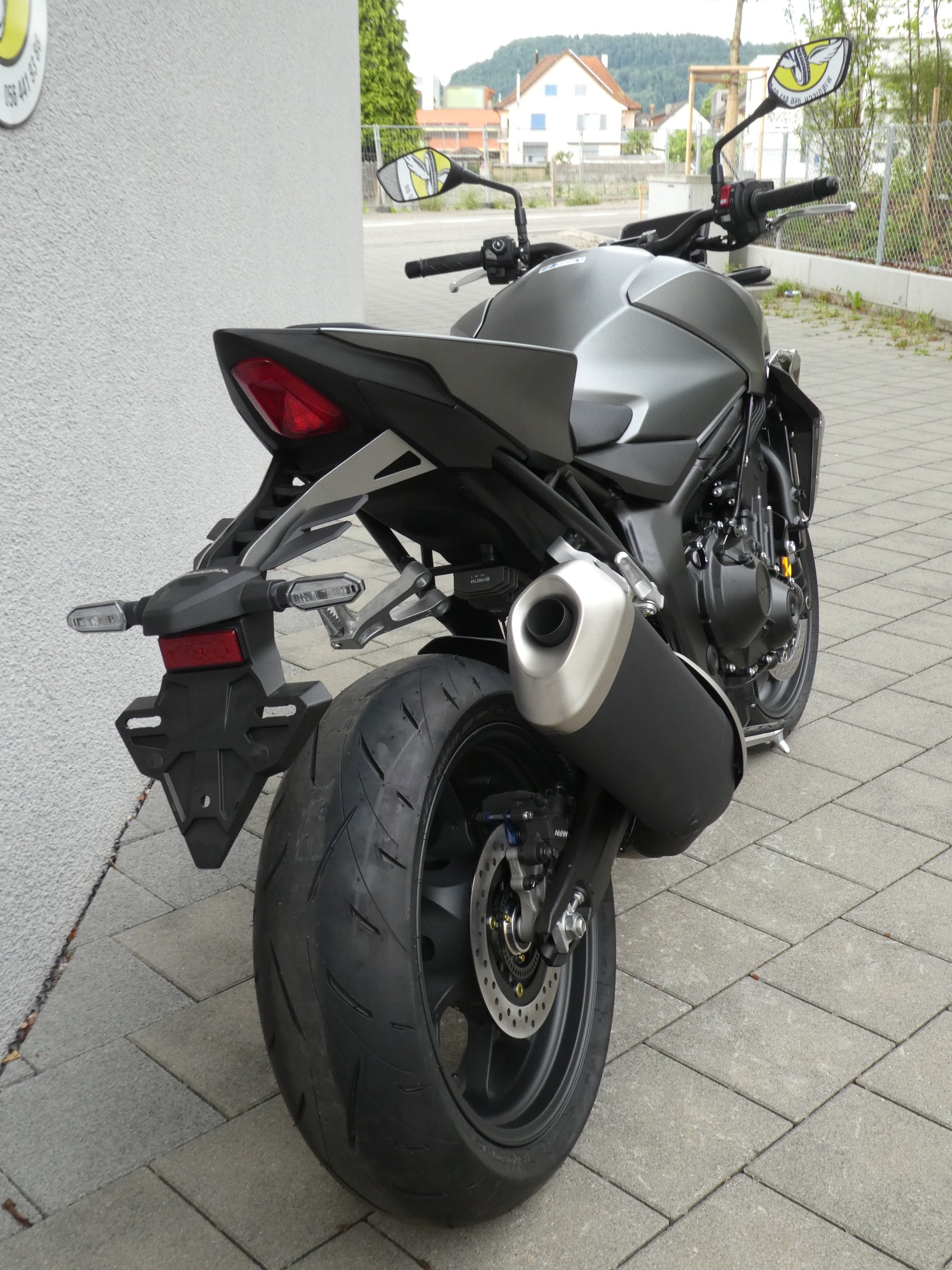 HONDA CB 1000 Hornet-image-3