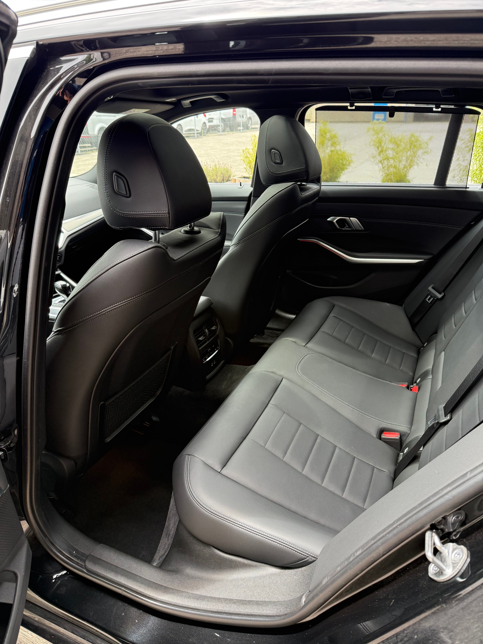 BMW 320d xDrive 48V Touring Luxury Line Steptronic-image-7