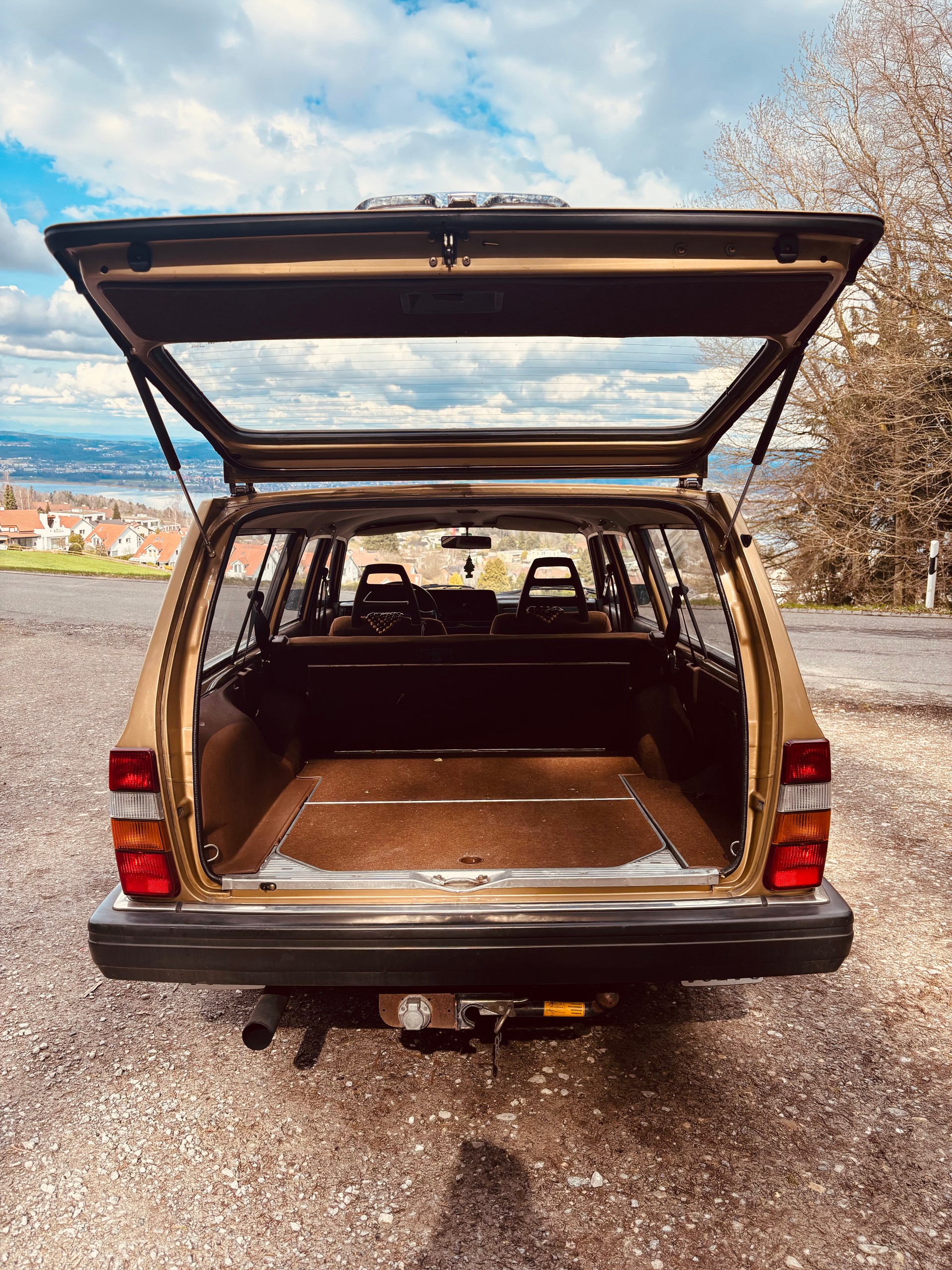 VOLVO 240 2.3 GL-image-5