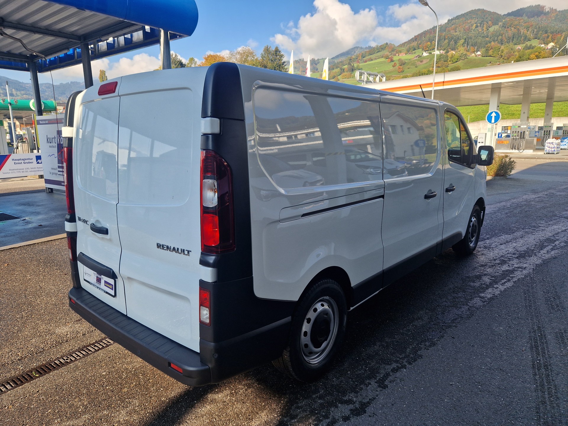 RENAULT 3.0t L2H1 dCi 130-image-5
