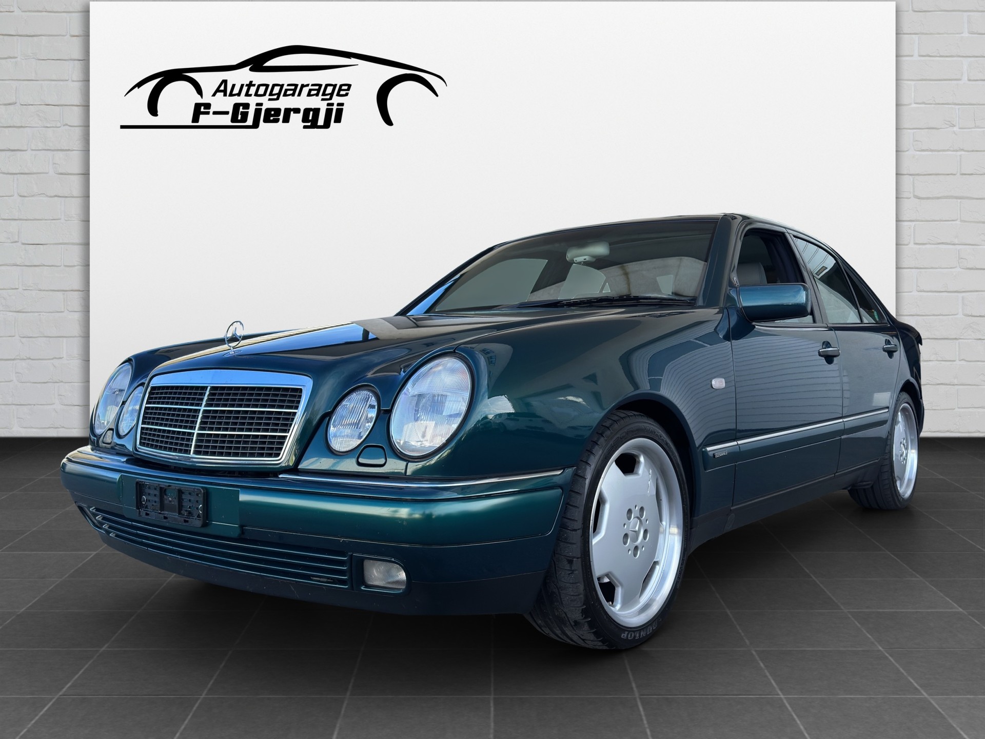 MERCEDES-BENZ E 320 Elégance Automatic