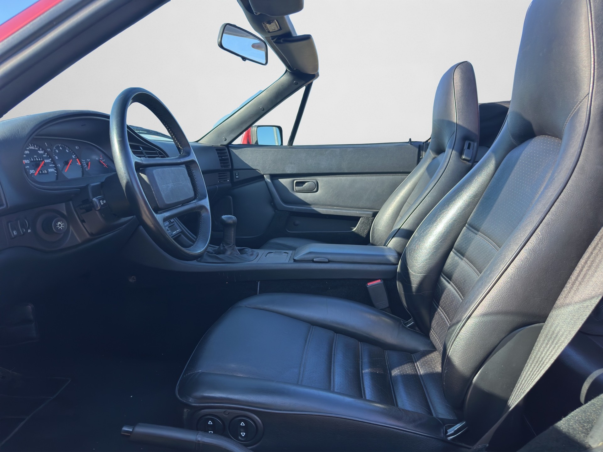 PORSCHE 944 S2 Cabriolet-image-8