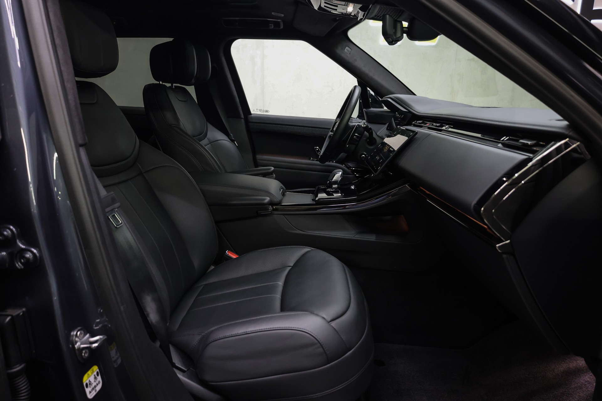 LAND ROVER Range Rover Sport 3.0 I6 P550e Autobiography-image-48