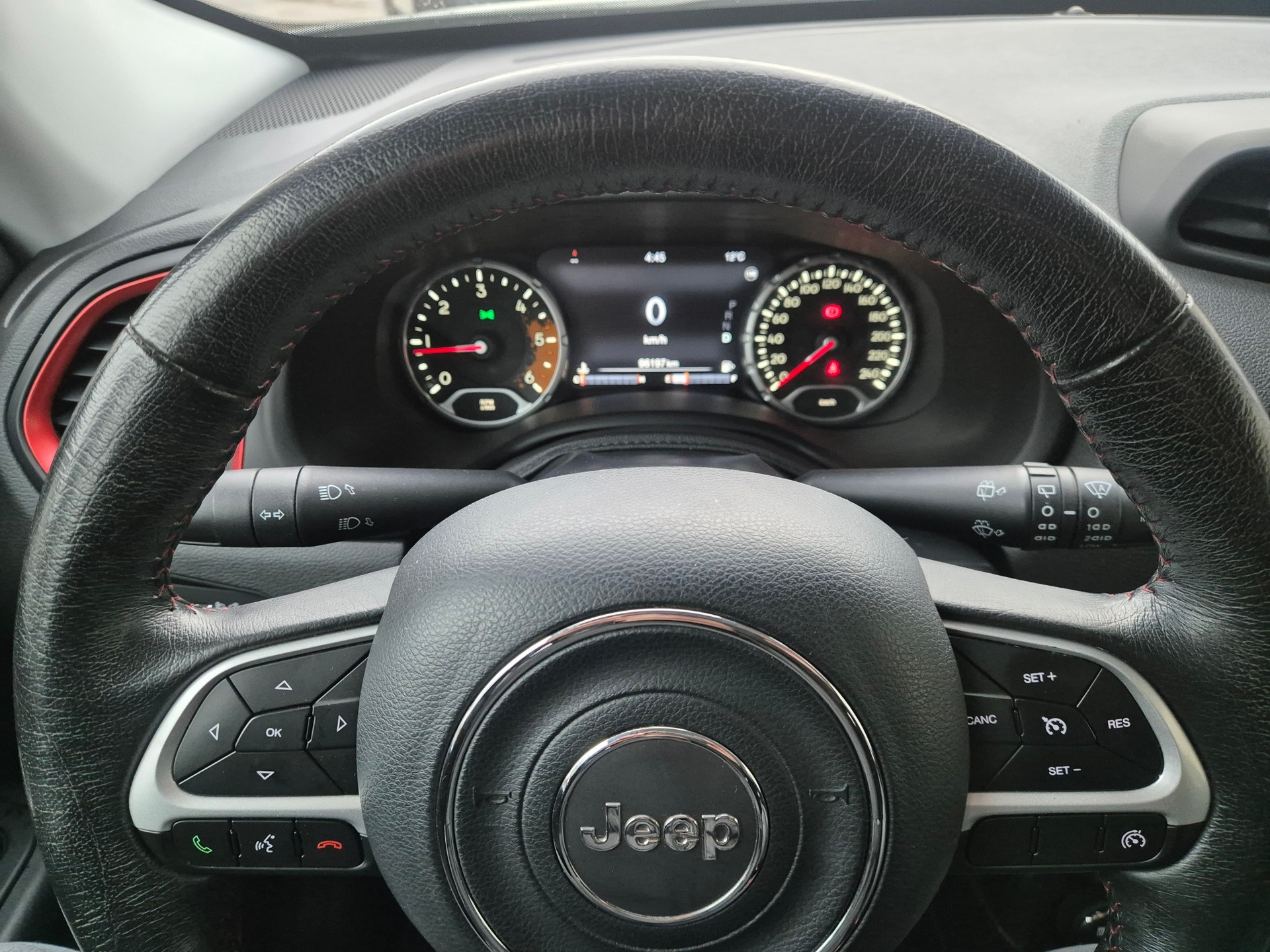 JEEP Renegade 2.0 CRD Trailhawk AWD + Low Range 9ATX-image-16