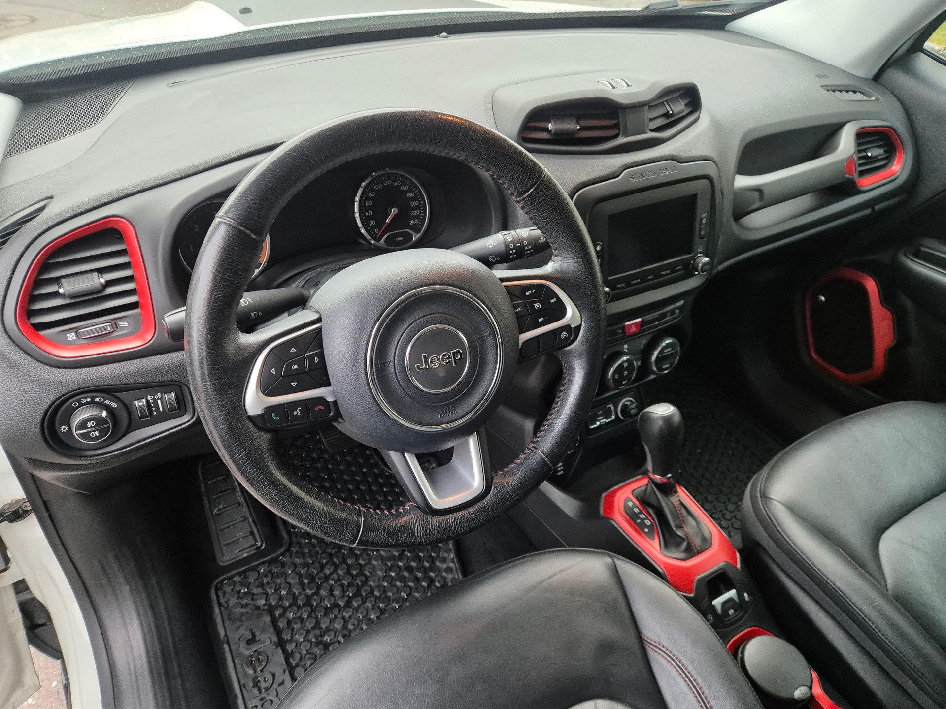 JEEP Renegade 2.0 CRD Trailhawk AWD + Low Range 9ATX-image-7
