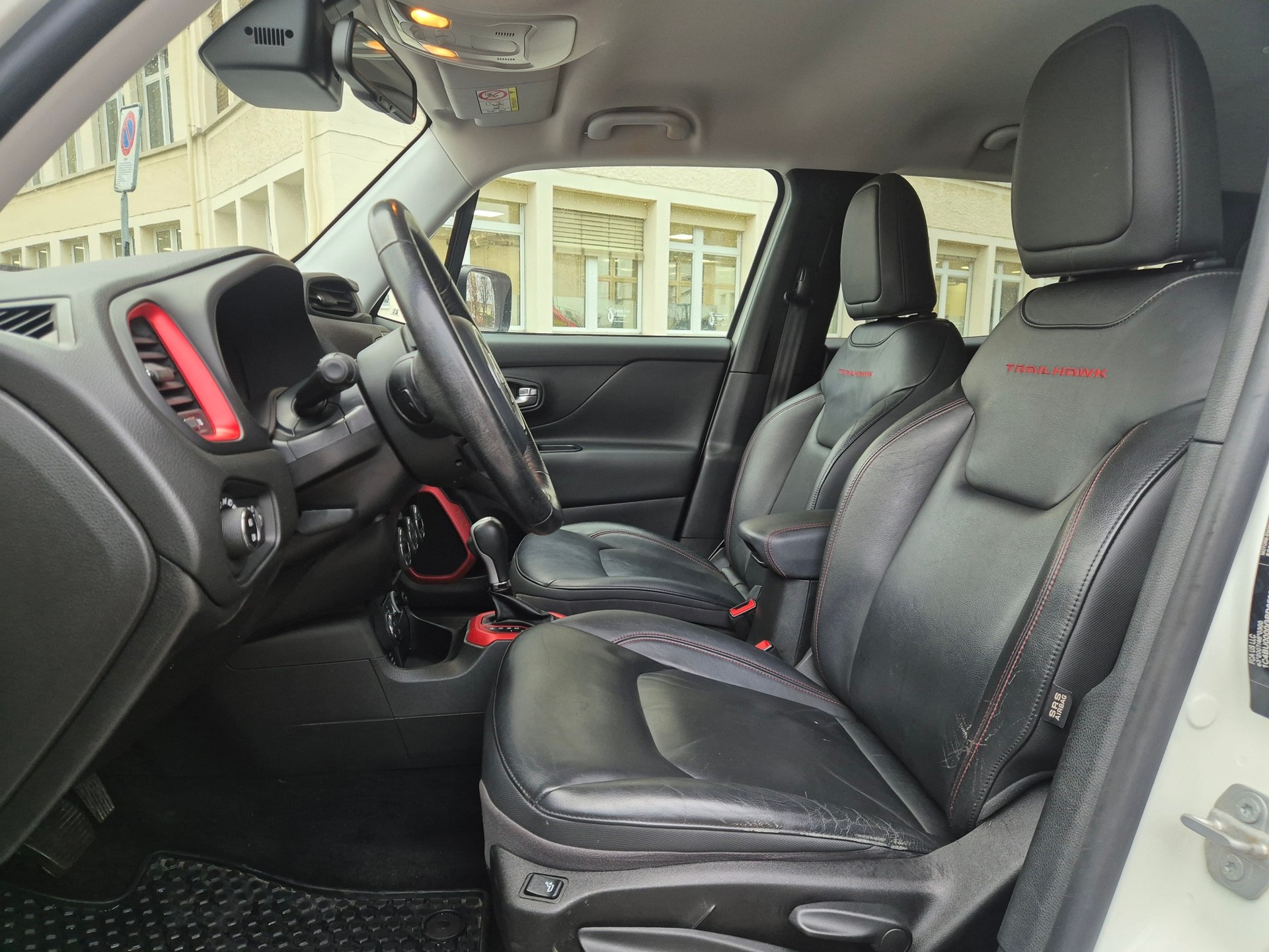 JEEP Renegade 2.0 CRD Trailhawk AWD + Low Range 9ATX-image-6